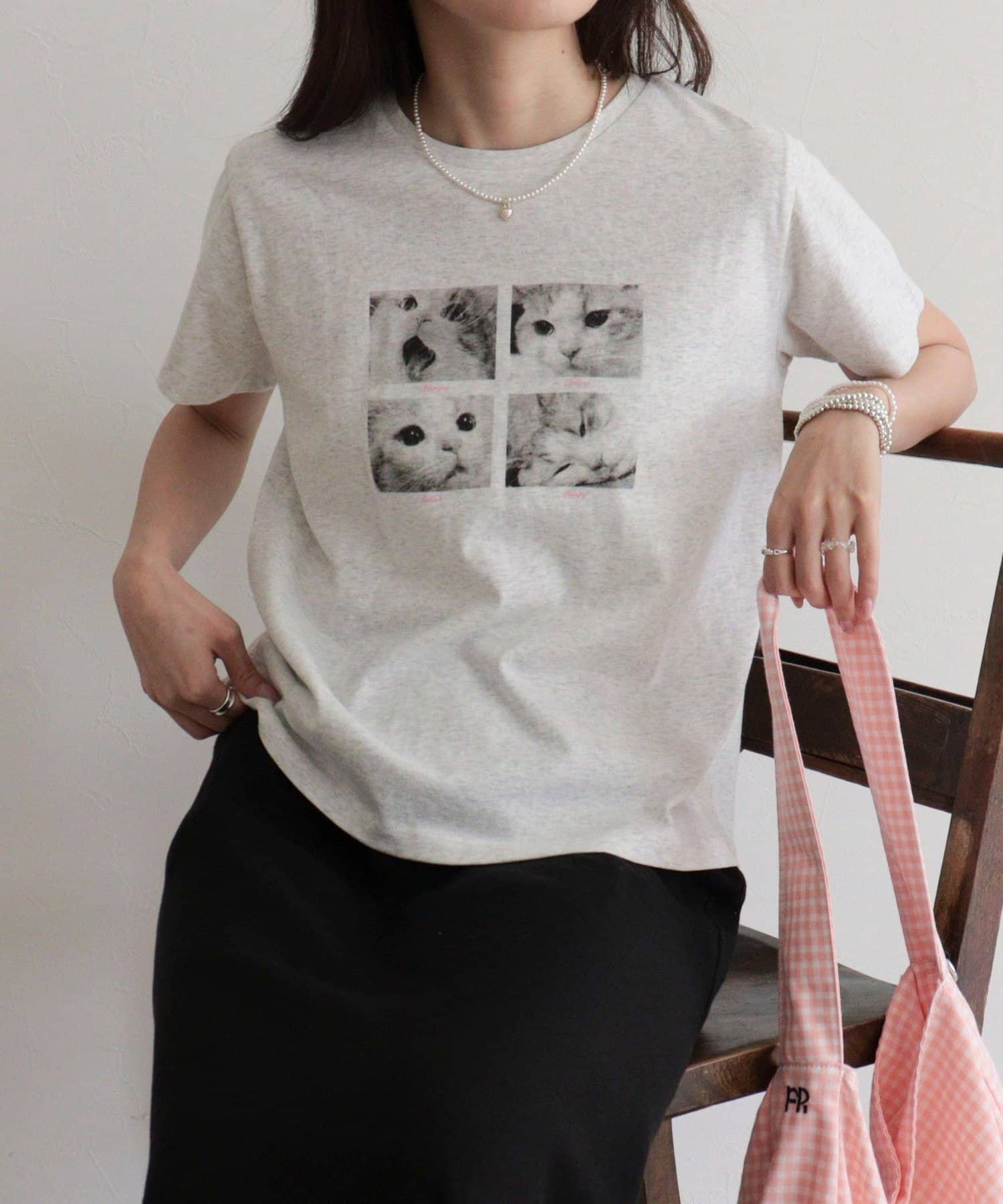 FREDY & GLOSTER(フレディ アンド グロスター) 刺しゅう入りCAT PHOTO Tシャツ
