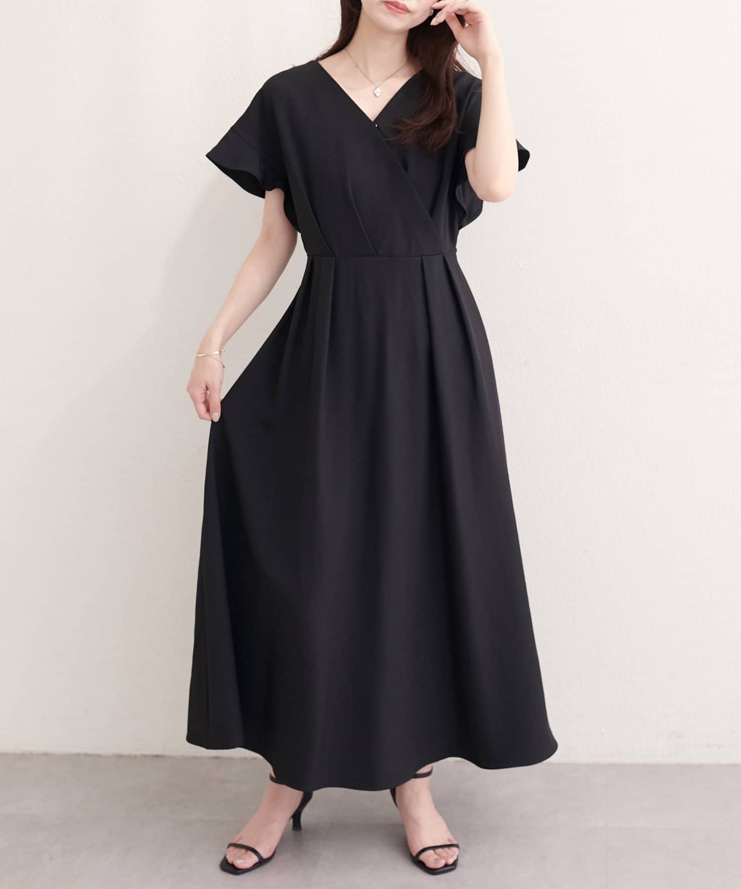 natural couture(ナチュラルクチュール) 【sherbet line】接触冷感カシュクールフリル袖ワンピース