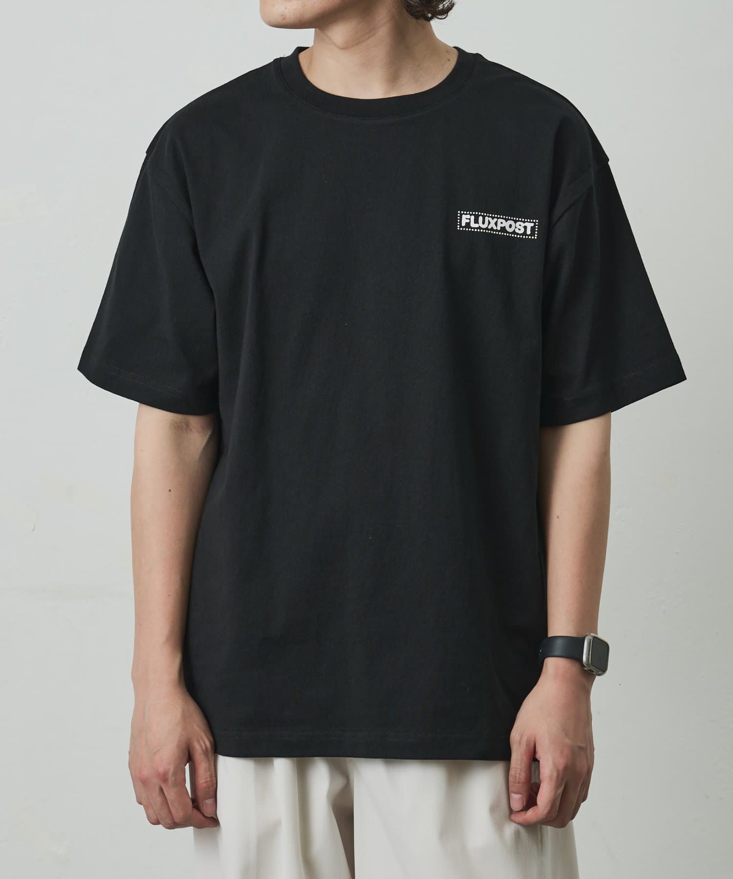 COLONY 2139(コロニー トゥーワンスリーナイン) コミックプリントTシャツ