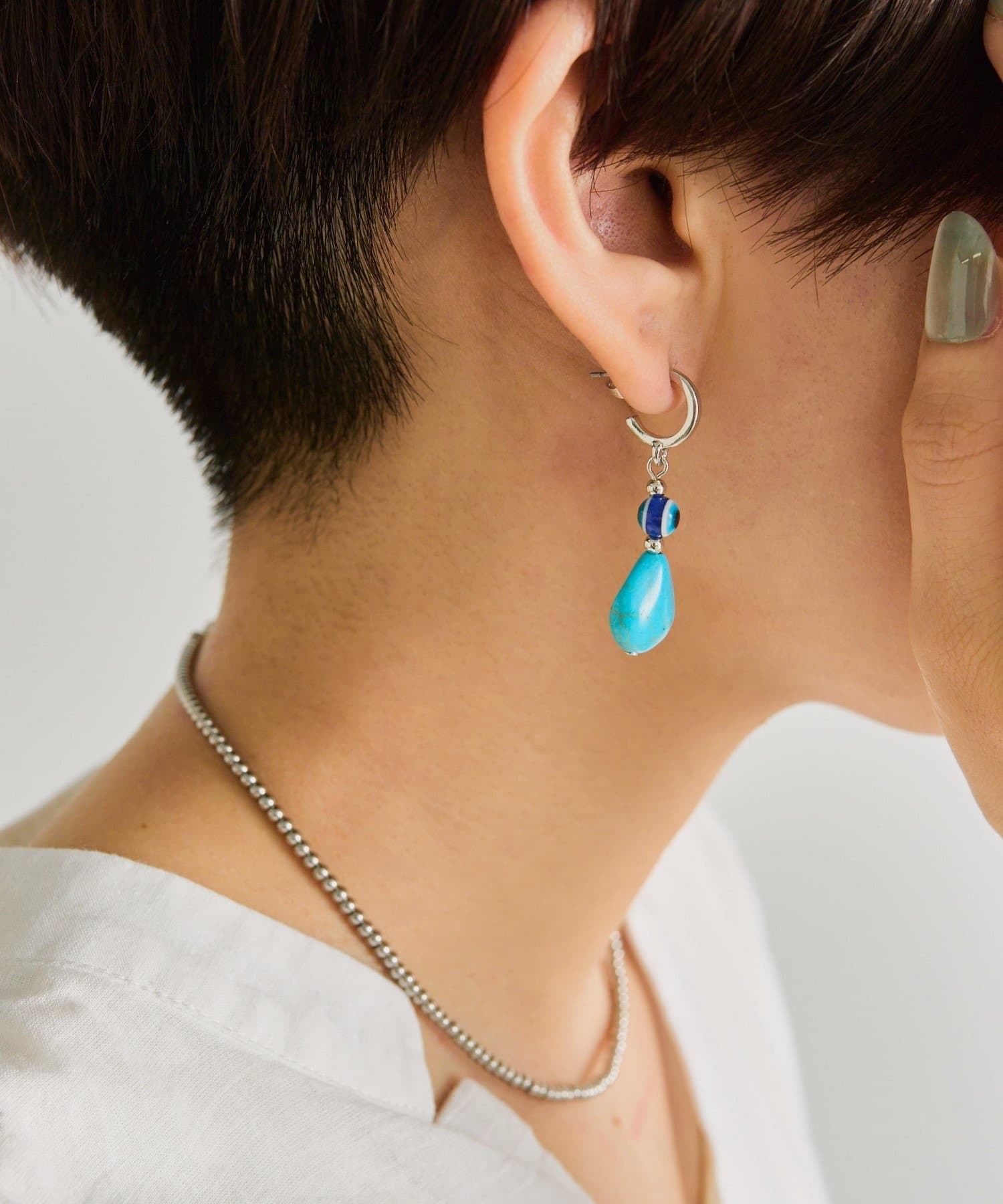 ear PAPILLONNER(イア パピヨネ) 《チタンポスト》ドロップピアス