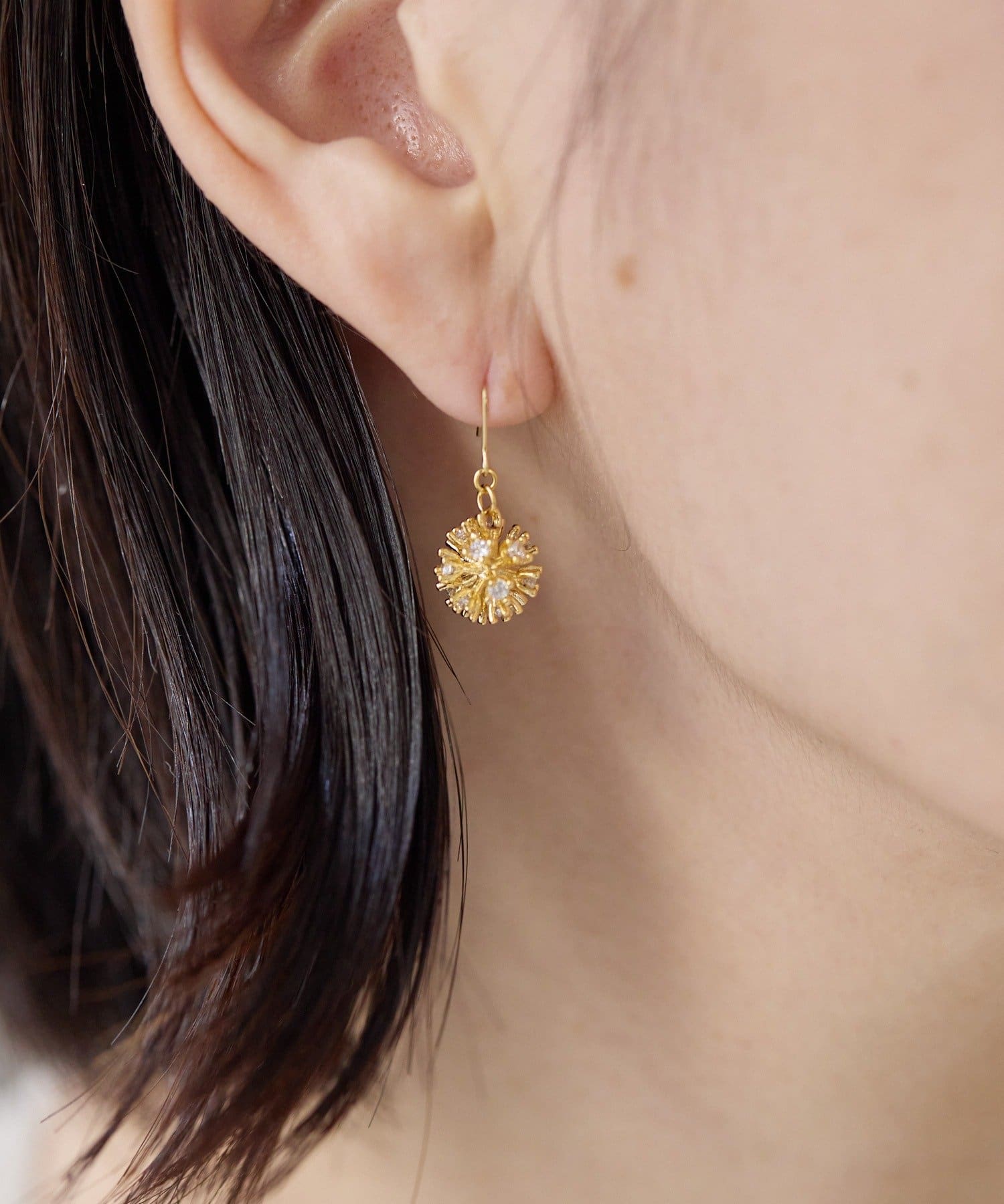 ear PAPILLONNER(イア パピヨネ) フラッシュジルコニアピアス