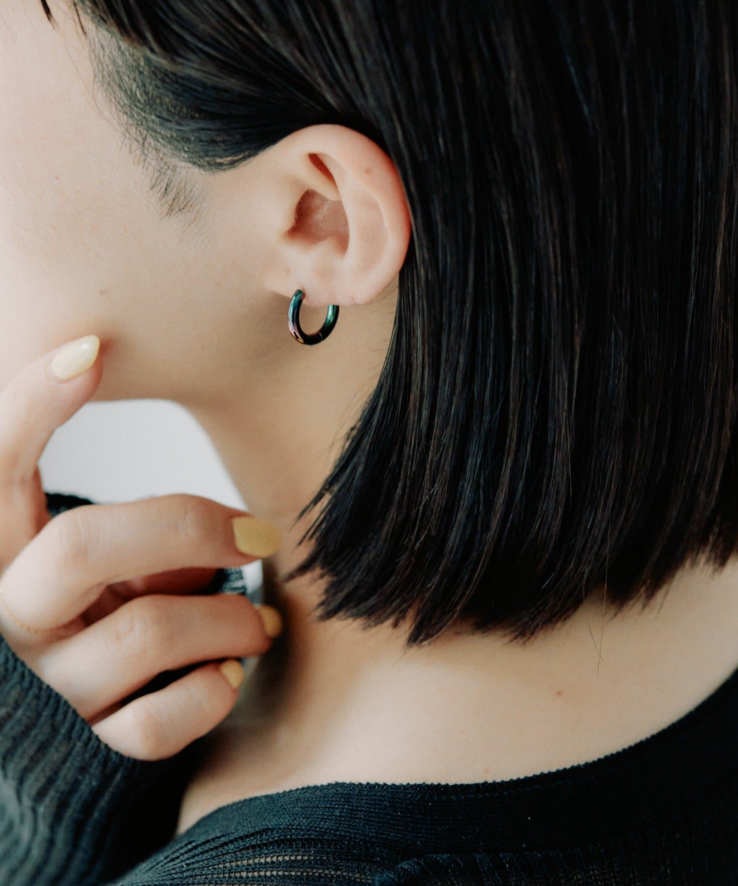 ear PAPILLONNER(イア パピヨネ) 《金属アレルギー対応/ステンレス》オーロラ15ｍｍフープピアス