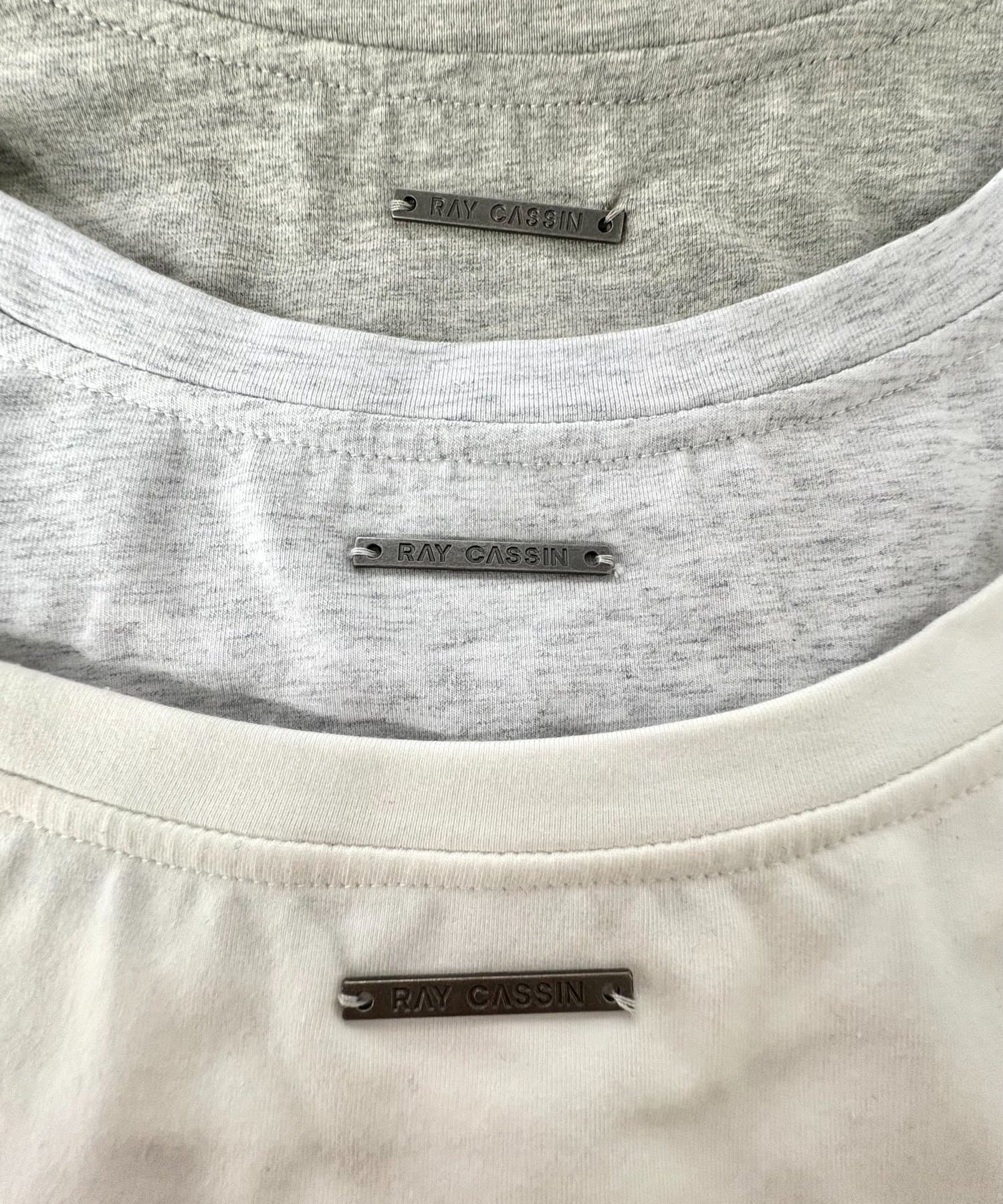 RAY CASSIN(レイカズン) ラインストーンロゴチビTシャツ