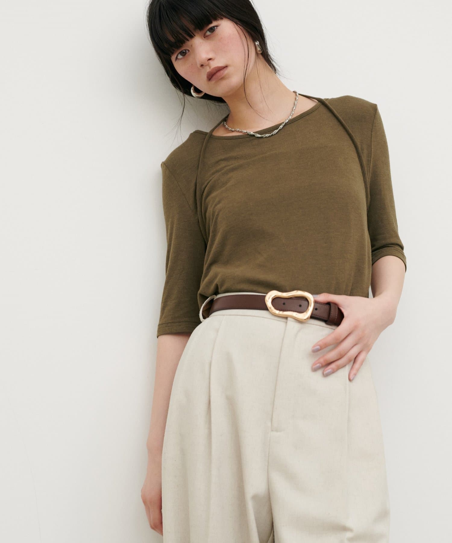 LARUTA(ラルータ) ホルターネック風半袖カットソー