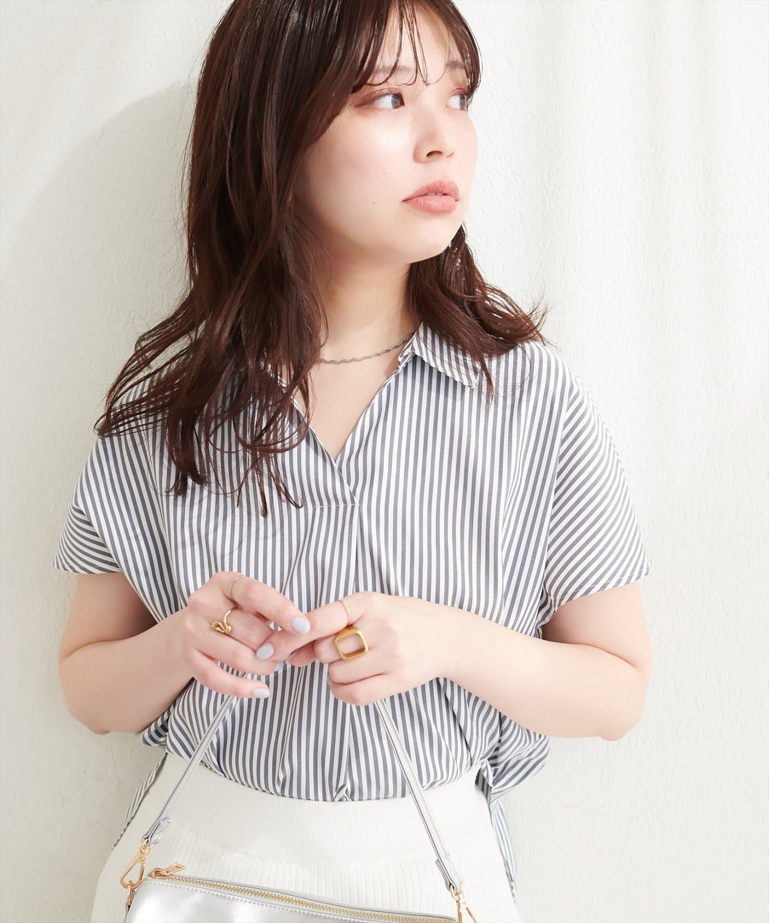 NICE CLAUP / OLIVE des OLIVE OUTLET(ナイスクラップ  / オリーブ デ オリーブ アウトレット) 【natural couture】涼しげスキッパーブラウス
