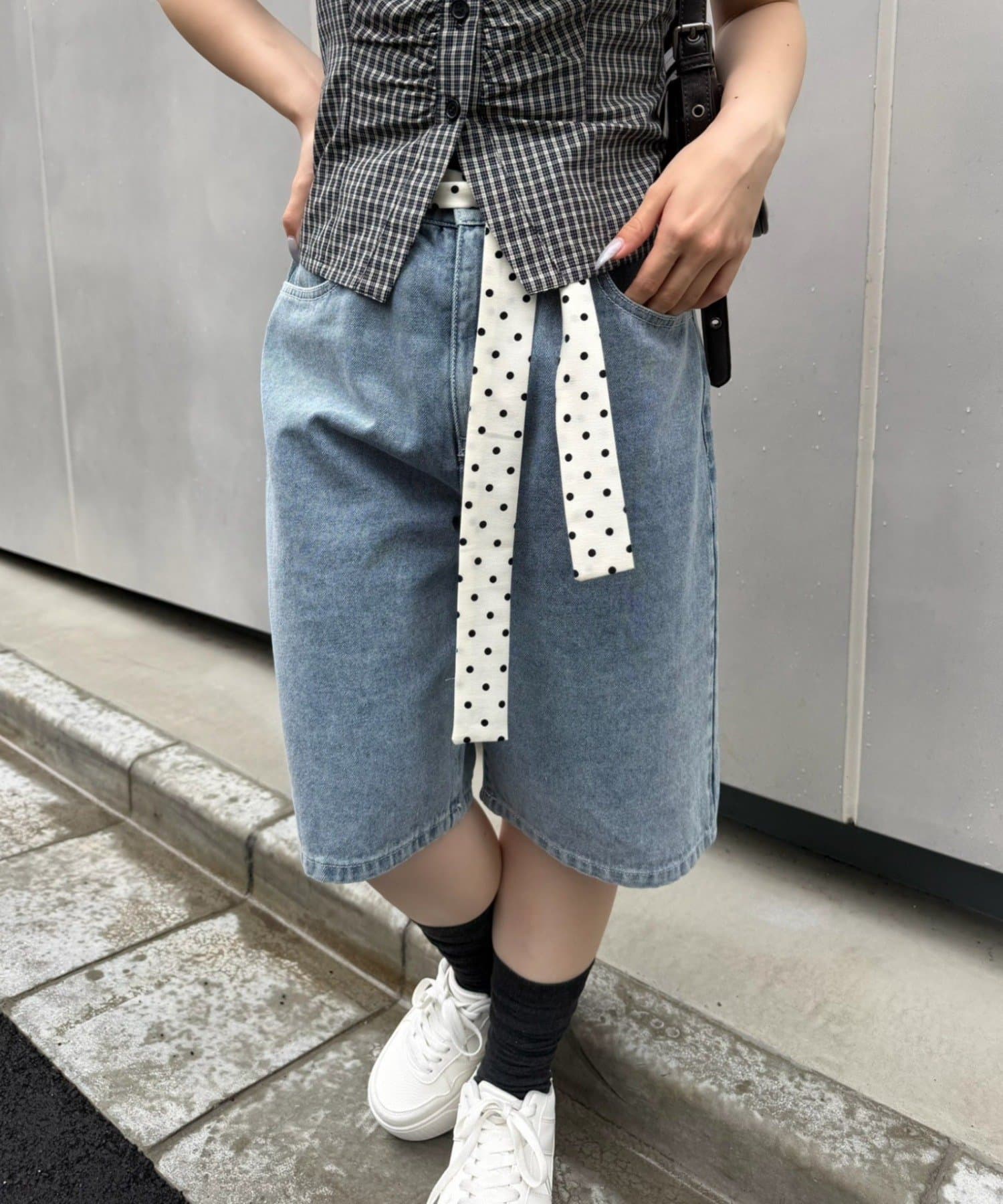 NICE CLAUP / OLIVE des OLIVE OUTLET(ナイスクラップ  / オリーブ デ オリーブ アウトレット) 【@_puni.moe企画】レース&ドットベルトハーフデニム