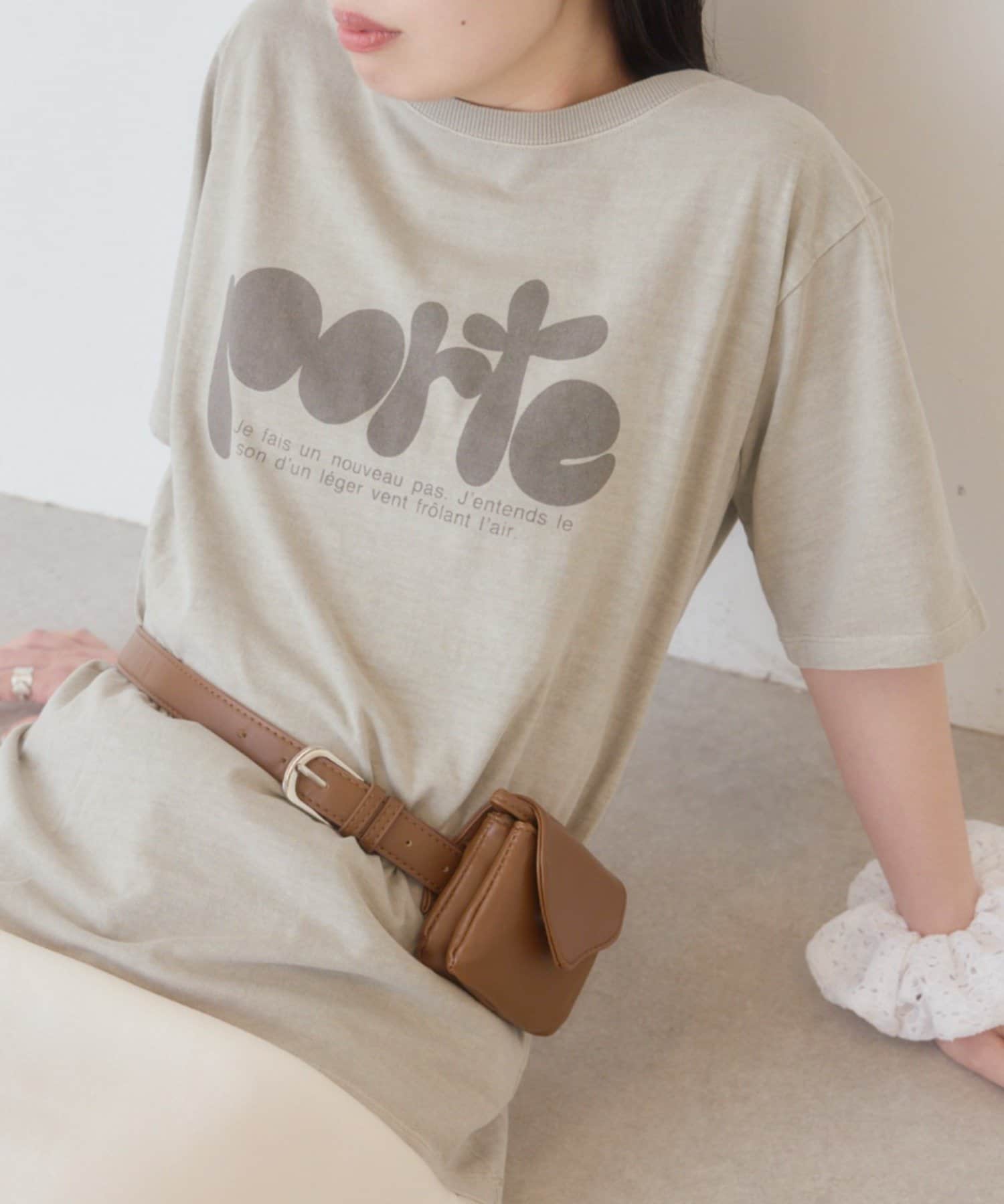 Kastane(カスタネ) B ルーズピグメントロゴTEE