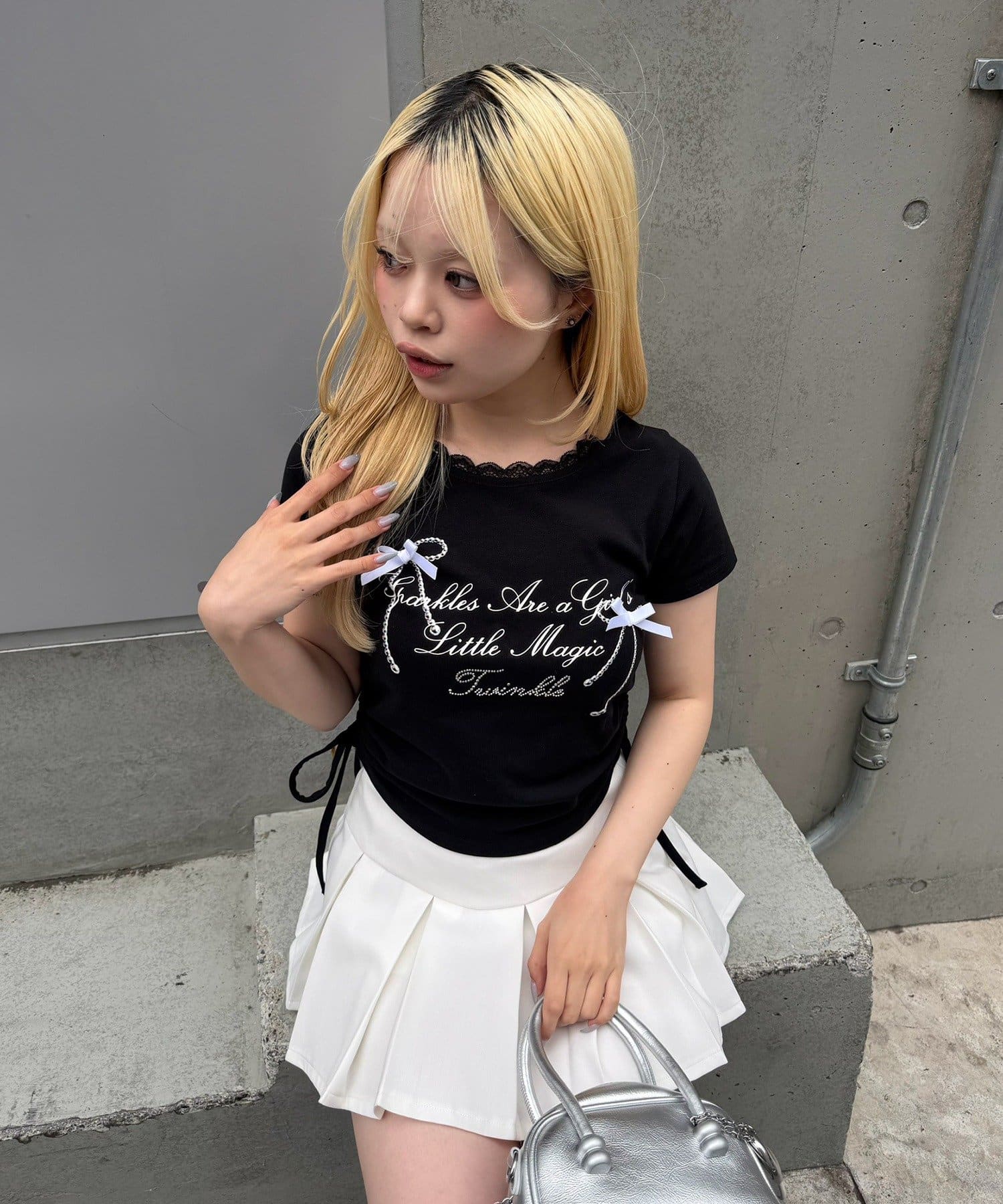 NICE CLAUP / OLIVE des OLIVE OUTLET(ナイスクラップ  / オリーブ デ オリーブ アウトレット) 【continuer】リボンロゴチビＴ
