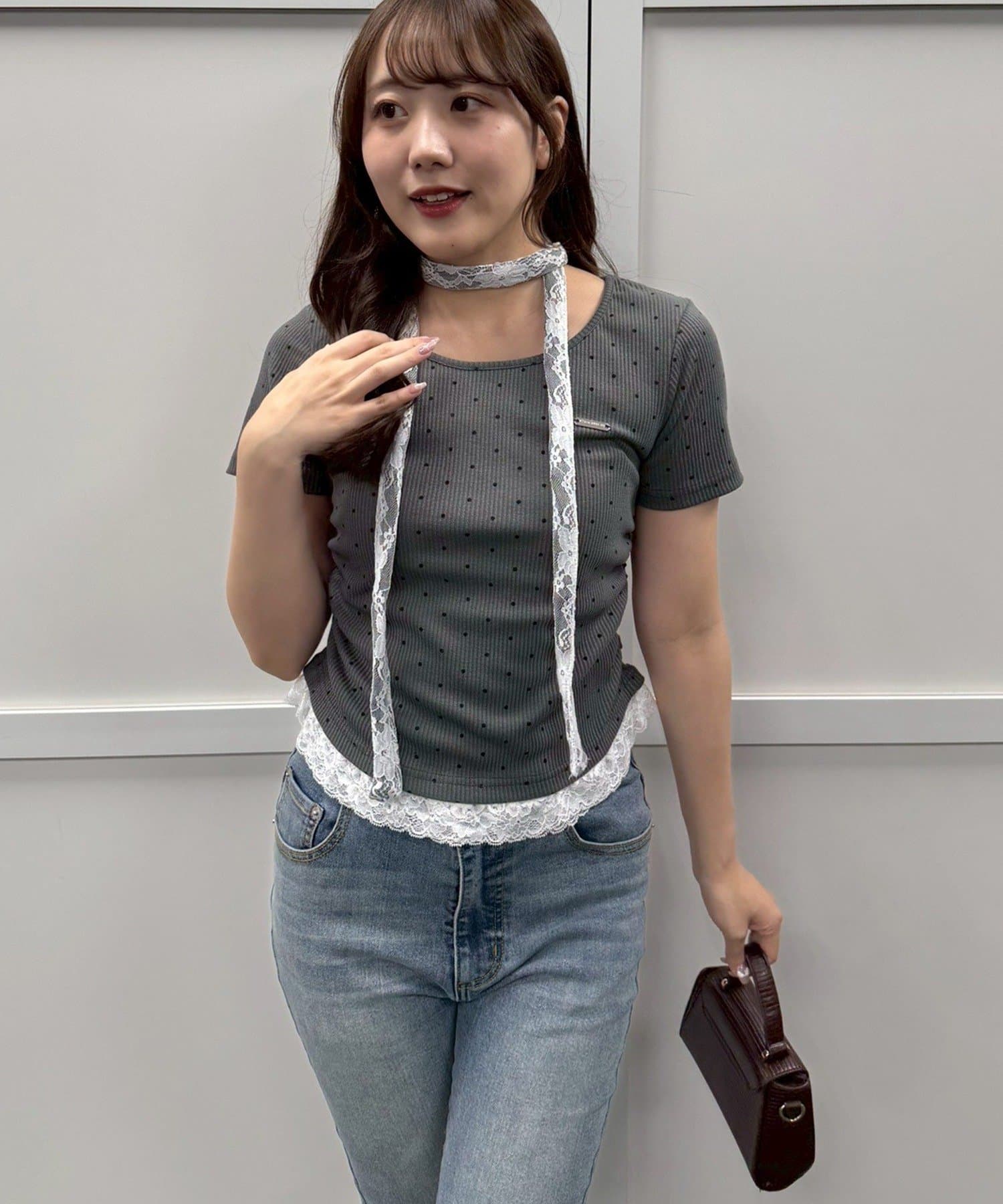 NICE CLAUP / OLIVE des OLIVE OUTLET(ナイスクラップ  / オリーブ デ オリーブ アウトレット) 【ANOTHER BRANCH】ドット裾レースプルオーバー