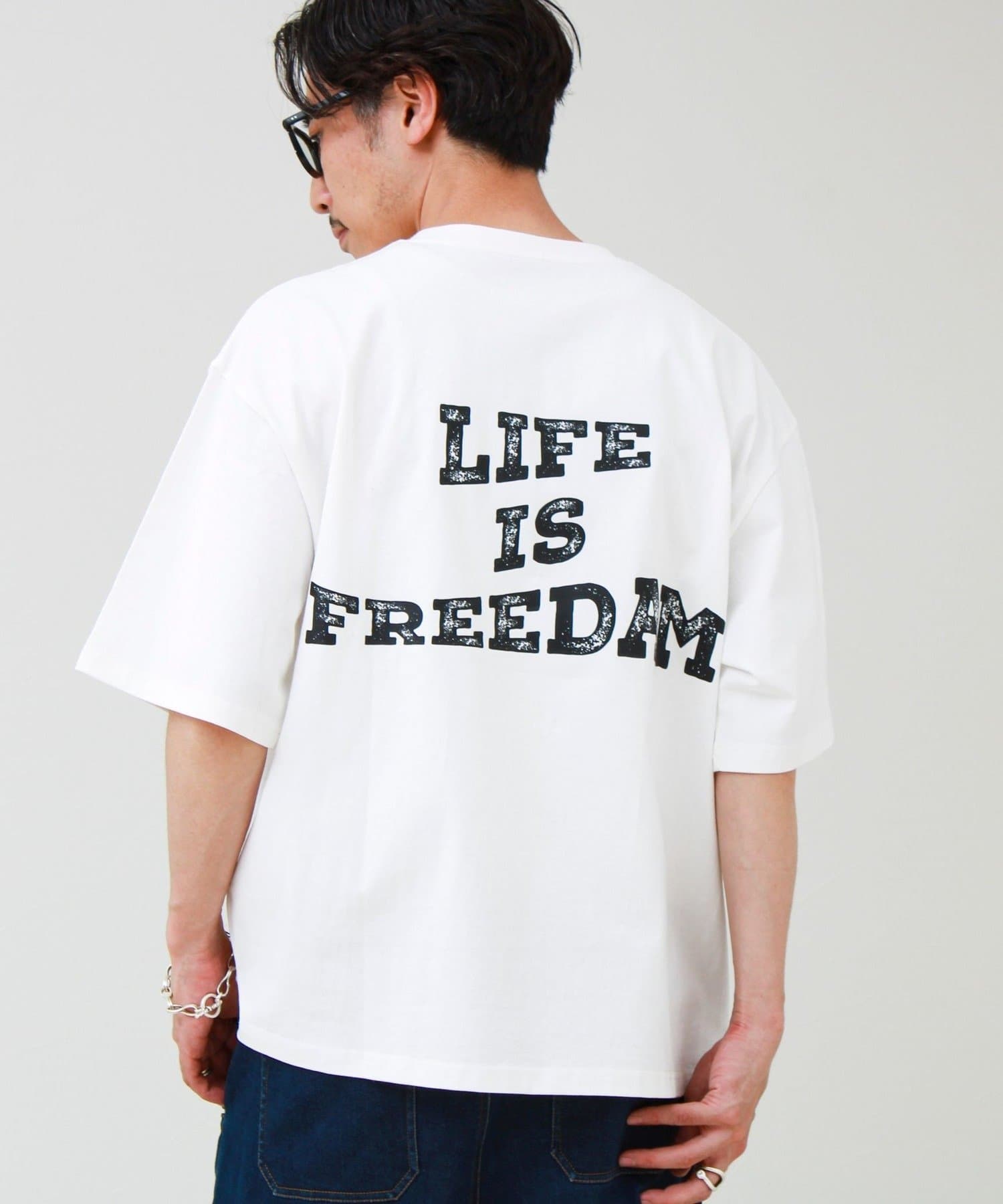 FREDY & GLOSTER(フレディ アンド グロスター) 【1枚でキマる主役TEE】フォト×メッセージプリントTEE