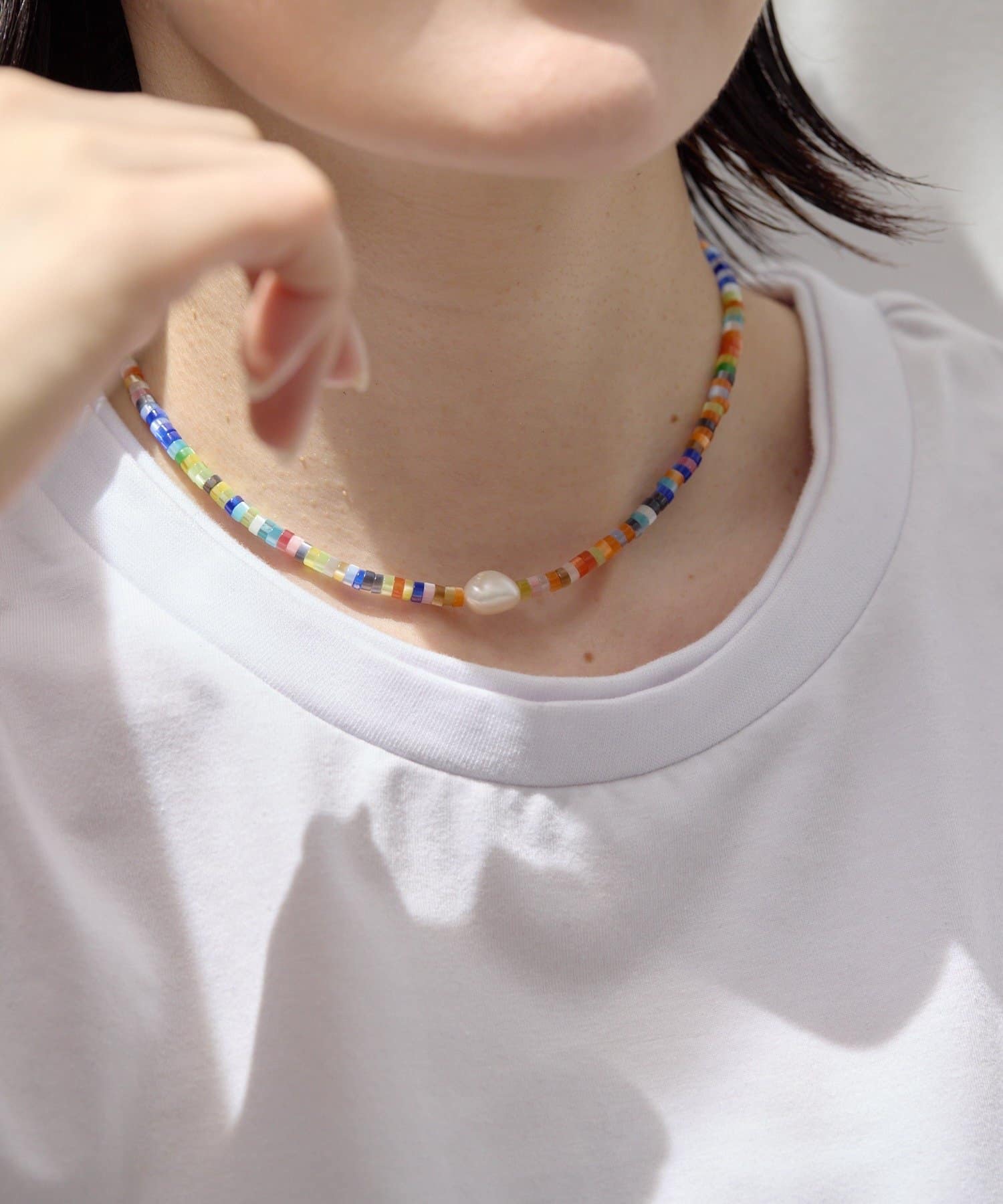 ear PAPILLONNER(イア パピヨネ) パール×マルチカラーネックレス