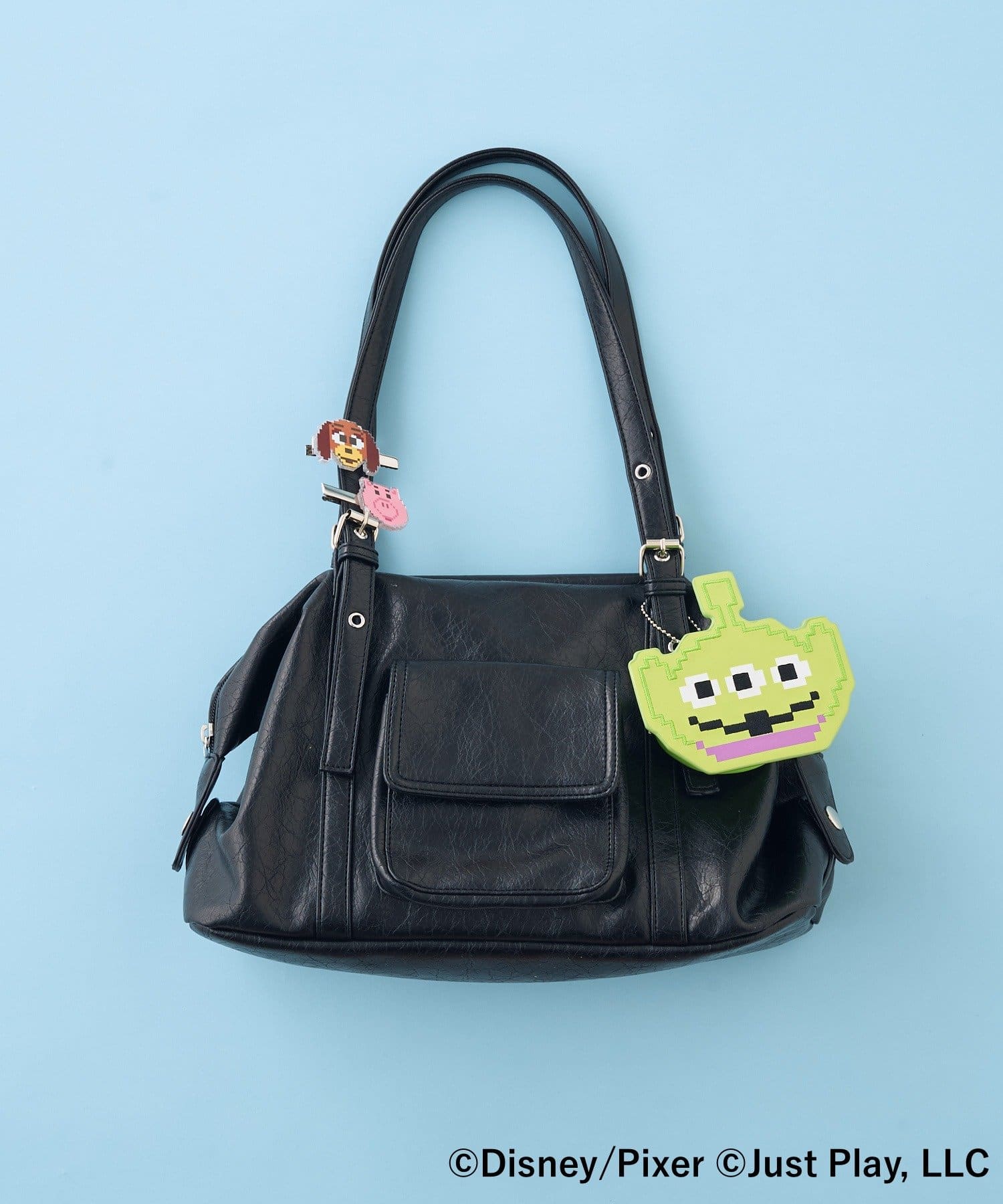 Kastane(カスタネ) 【8.7(金)12:00発売/TOY STORY 】FACE POUCH