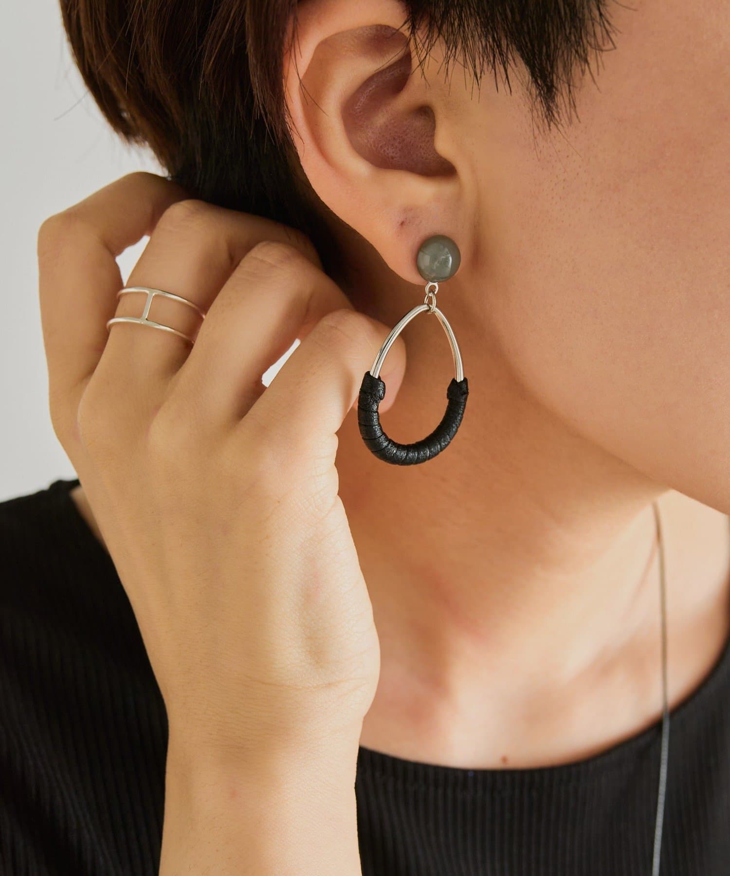 ear PAPILLONNER(イア パピヨネ) ラップフープピアス