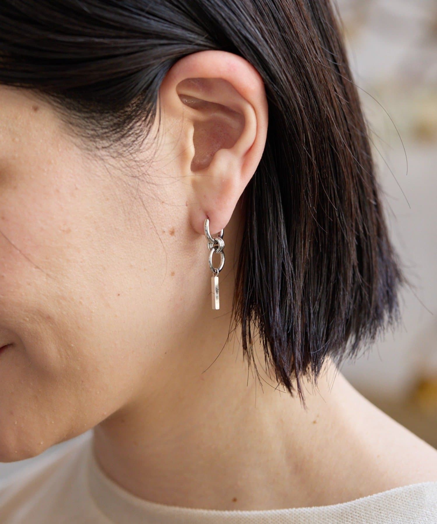 ear PAPILLONNER(イア パピヨネ) 2WAYバー付ダブルフープピアス