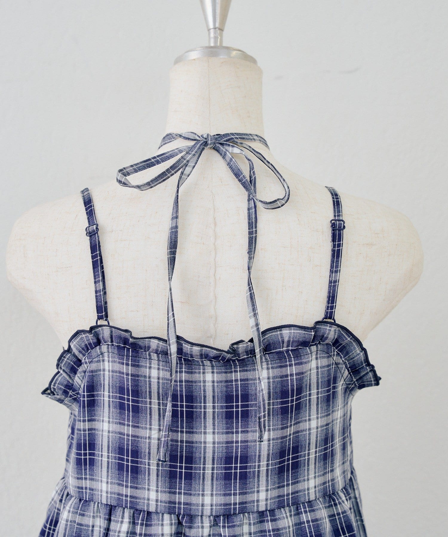 NICE CLAUP / OLIVE des OLIVE OUTLET(ナイスクラップ  / オリーブ デ オリーブ アウトレット) 【ANOTHER BRANCH】フリルティアードキャミ