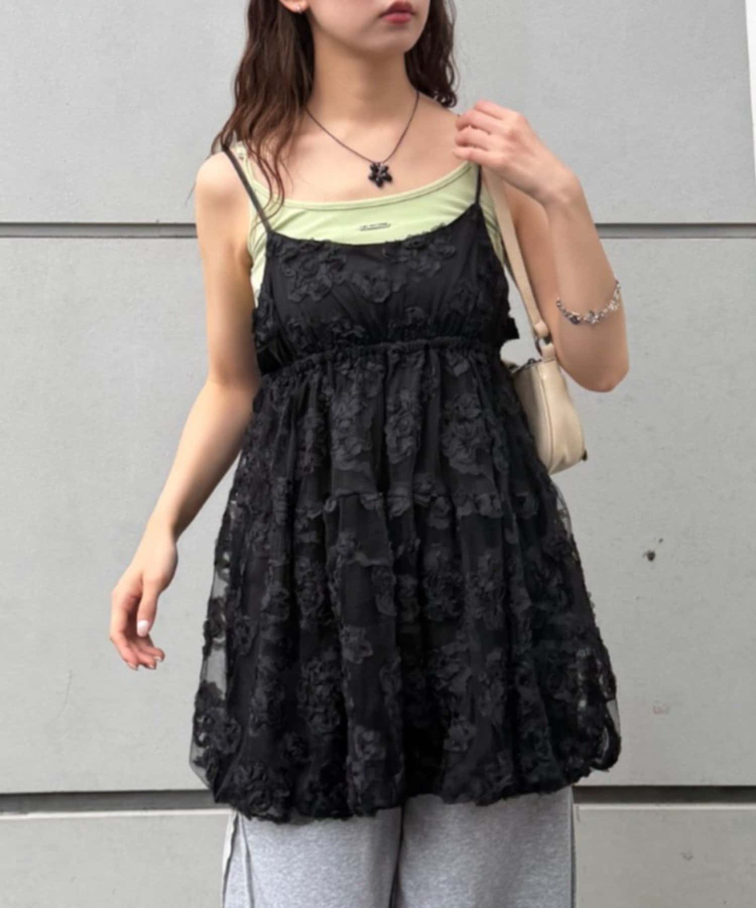 w closet(ダブルクローゼット) フラワーバルーンキャミワンピース