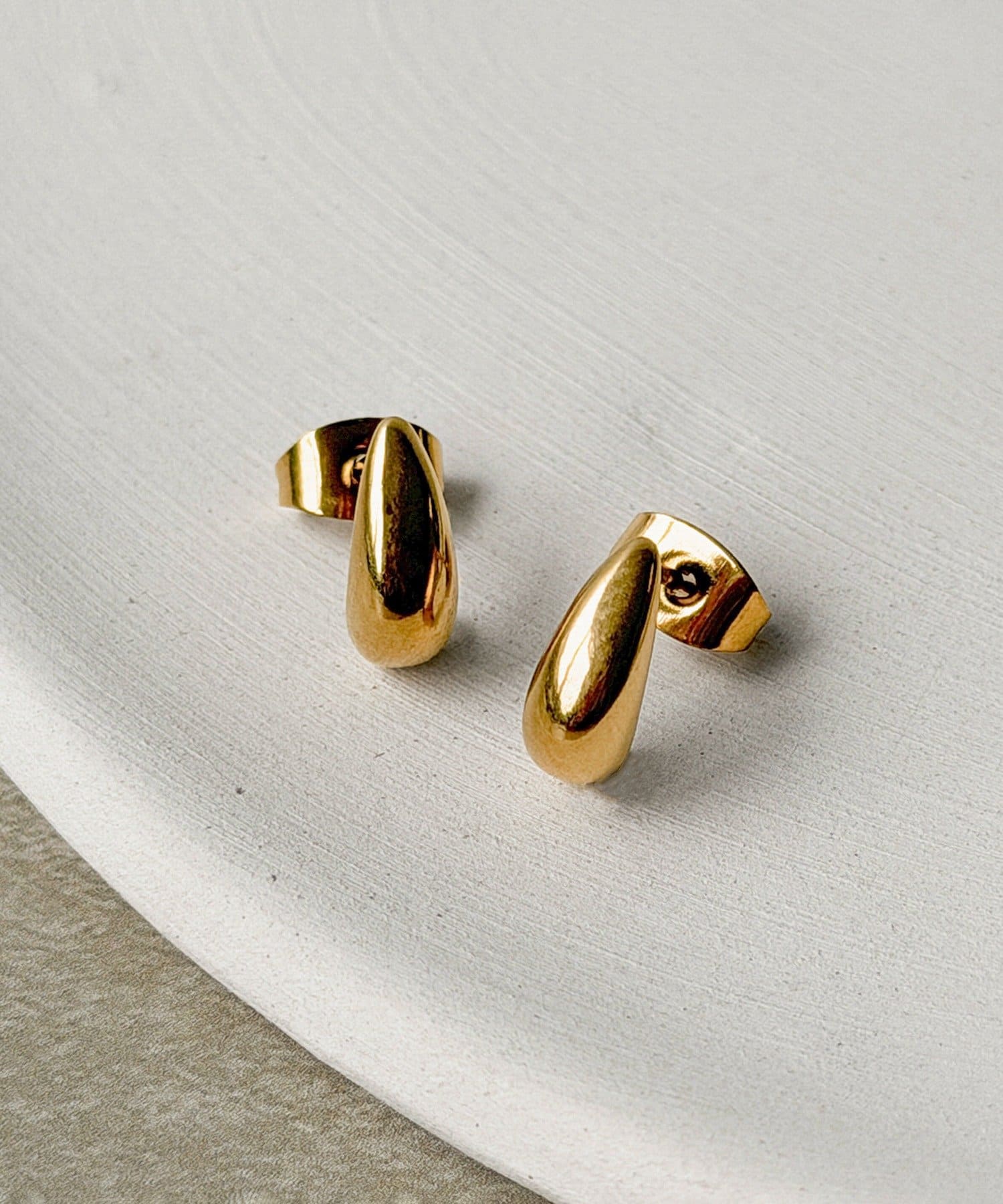 3COINS(スリーコインズ) ステンレスメタルドロップピアス