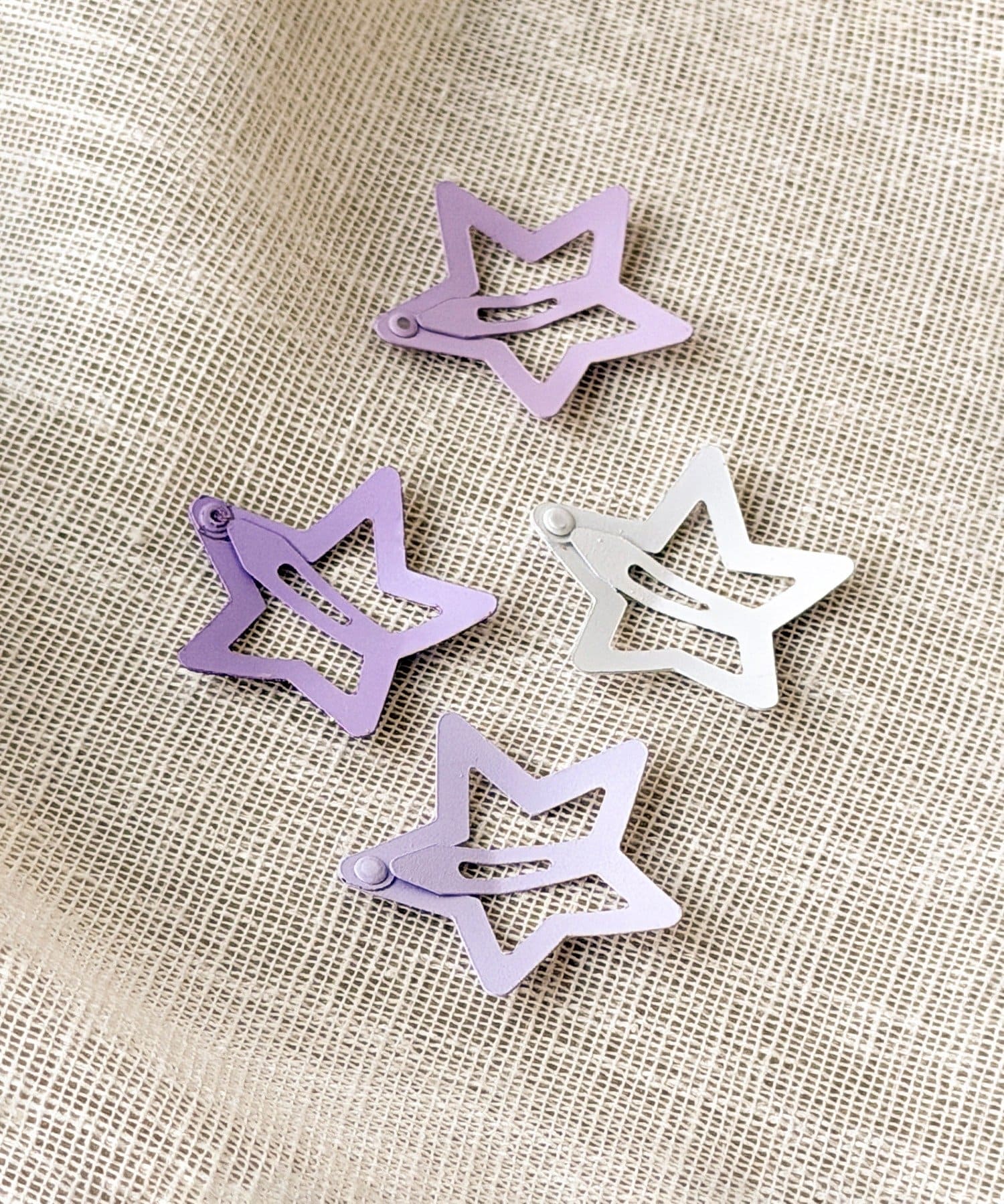3COINS(スリーコインズ) マルチパターンパッチンピン4個セット／KIDS
