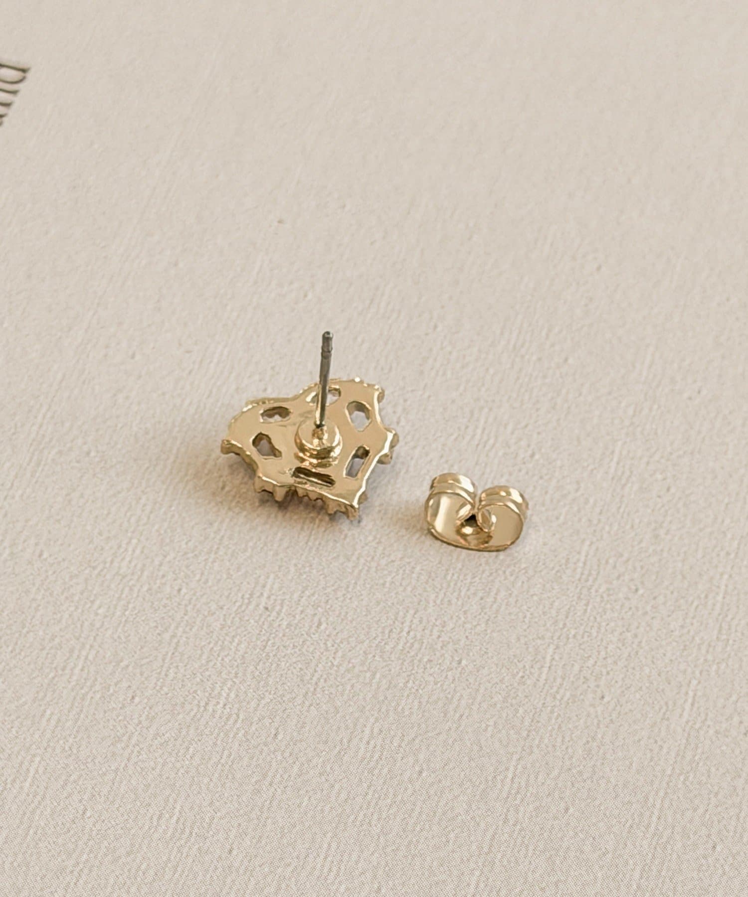 3COINS(スリーコインズ) カコミハートピアス