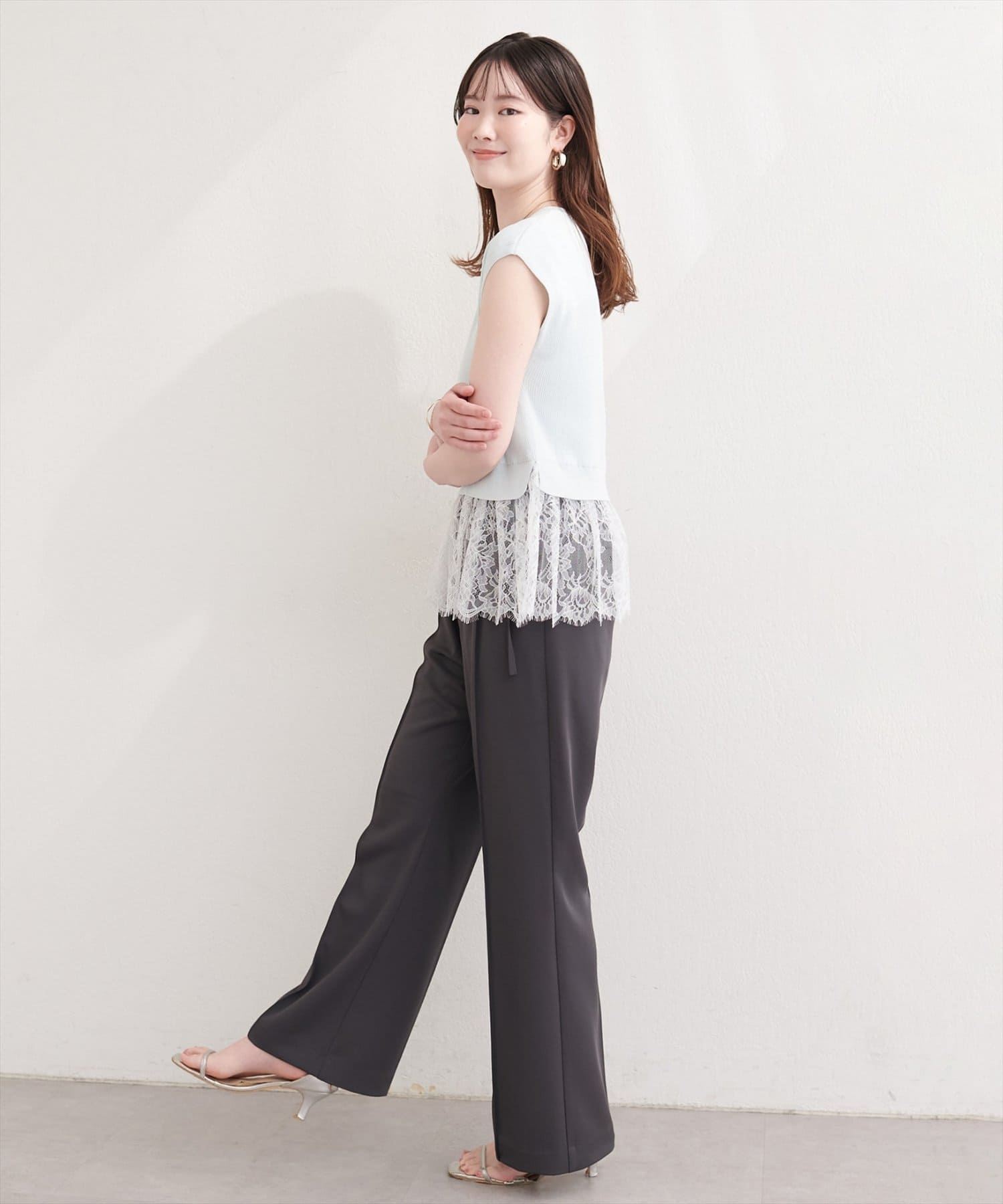 natural couture(ナチュラルクチュール) 裾レースフレンチスリーブニットプルオーバー