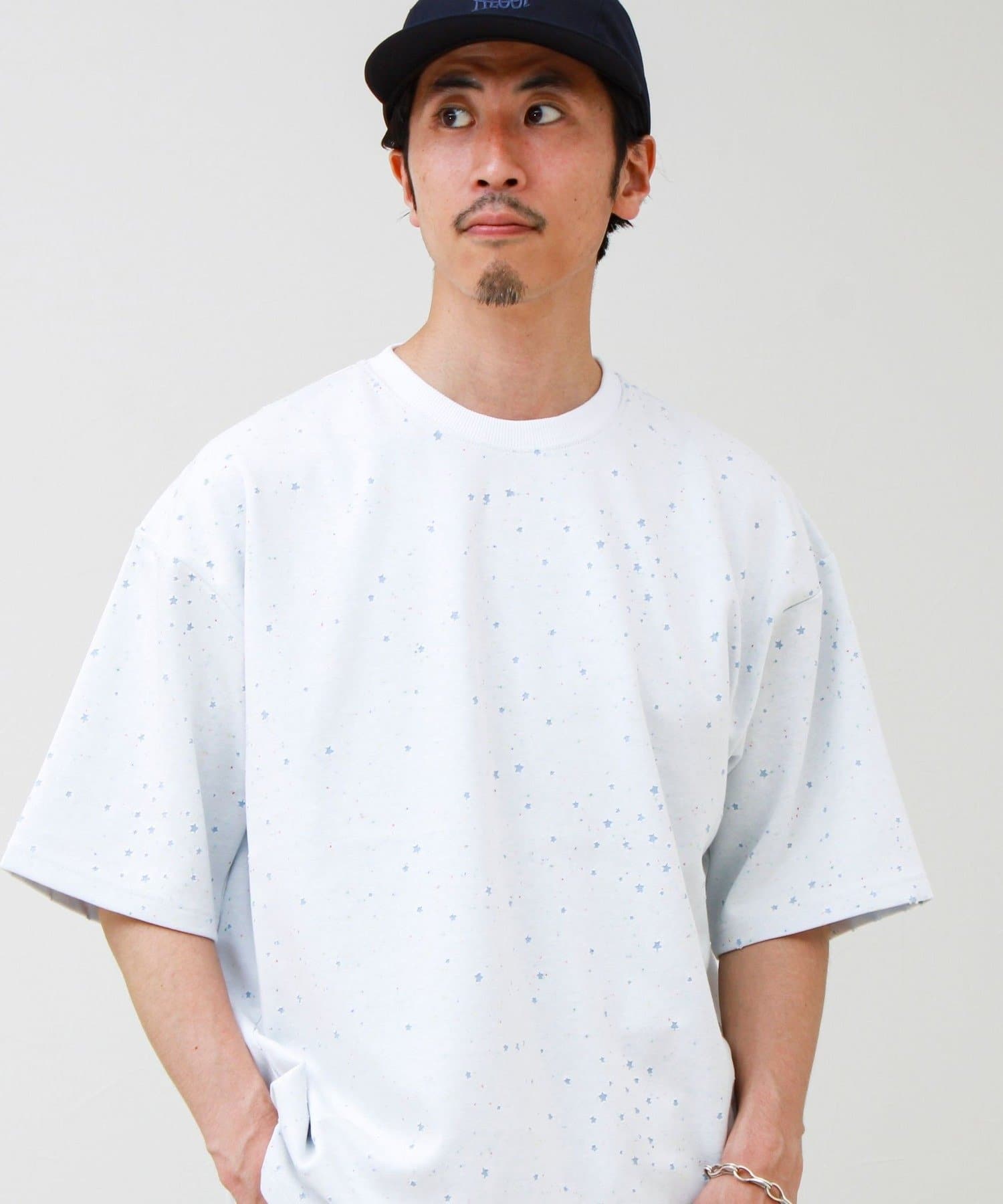 FREDY & GLOSTER(フレディ アンド グロスター) 星穴ネップボンディング クルーネックTシャツ