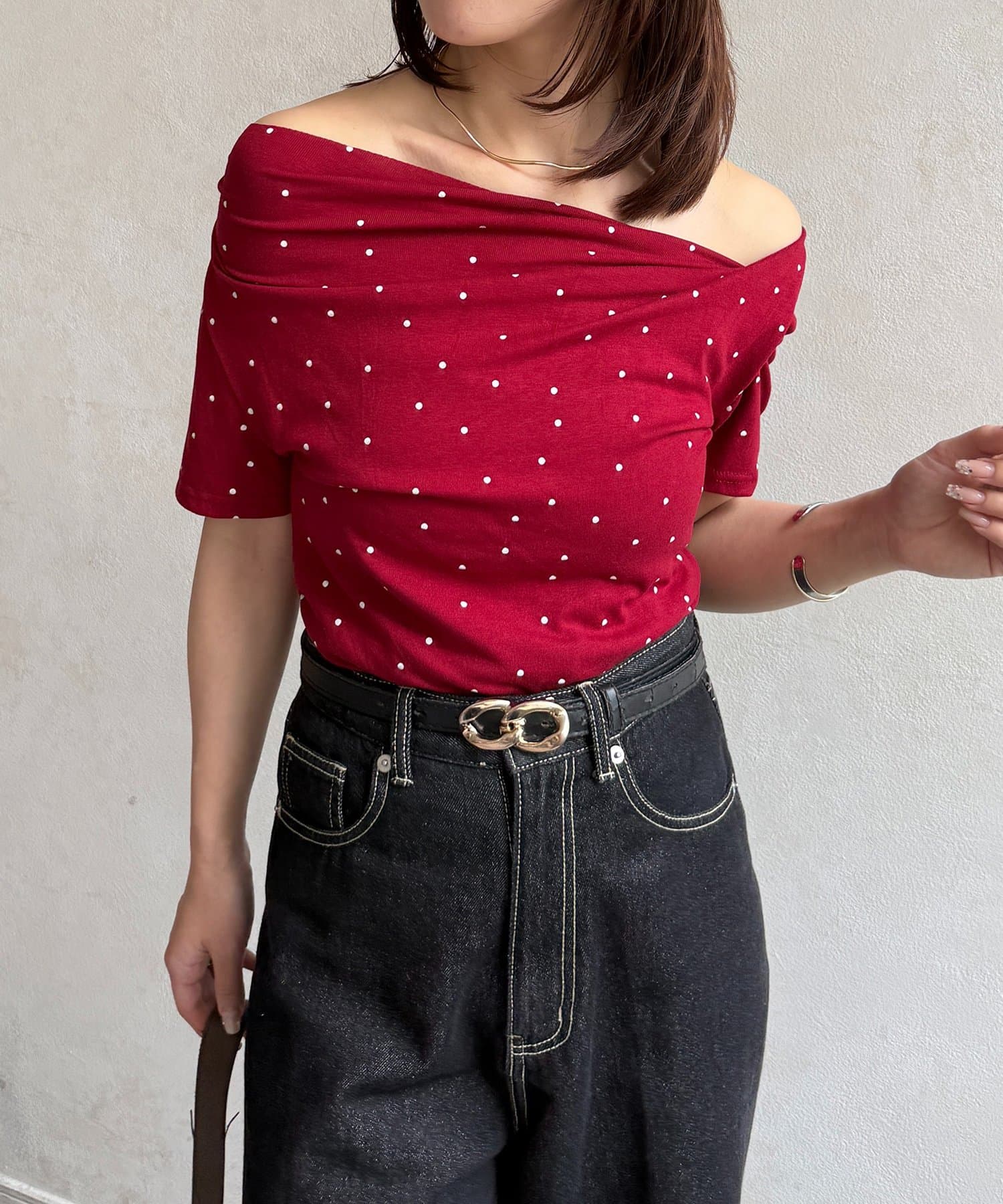 Thevon.(ゼヴォン) ドットドレープTシャツ