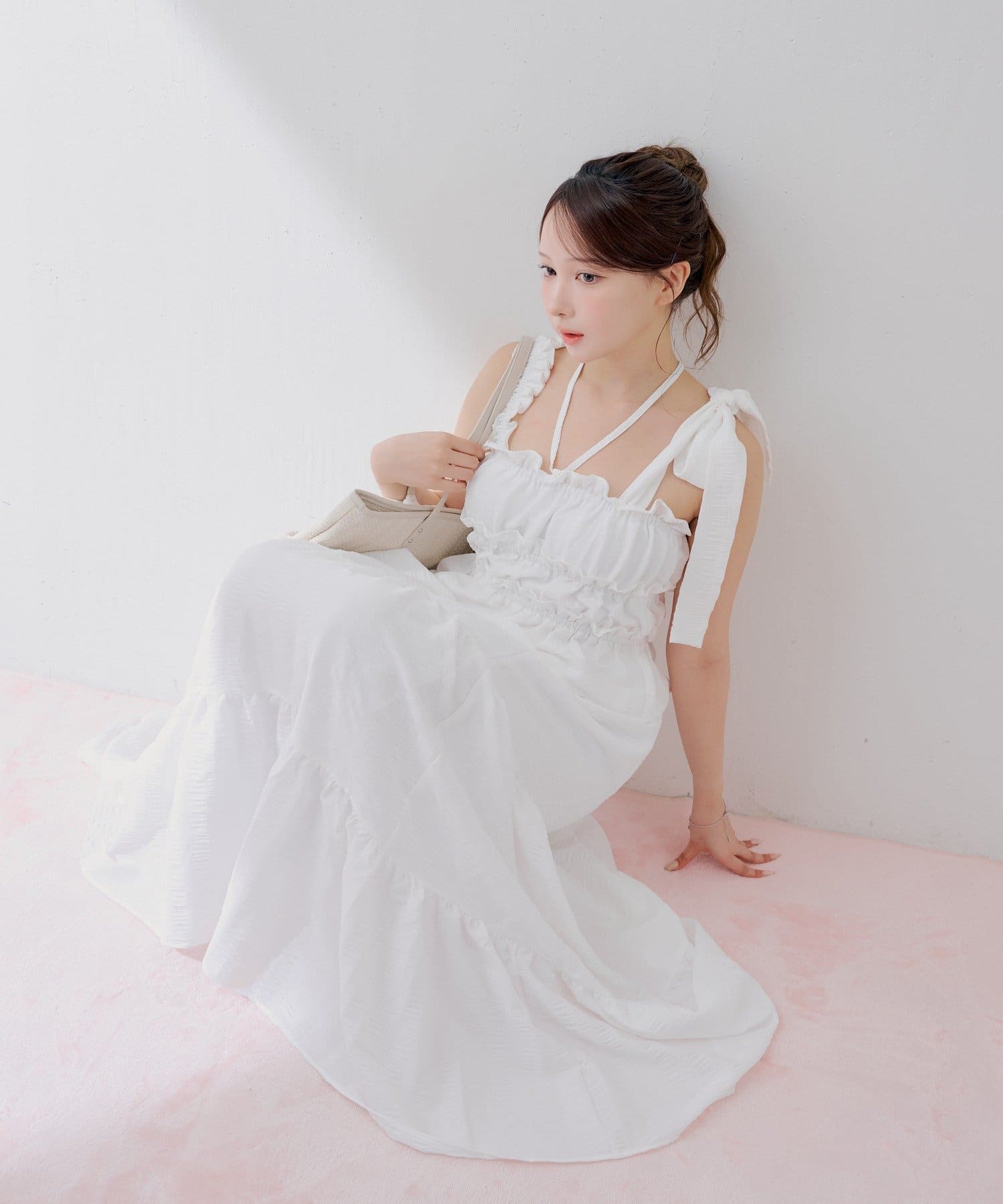 Chico(チコ) 【WEB限定/REVIVAL】アシメ紐デザインシャーリングロングワンピース
