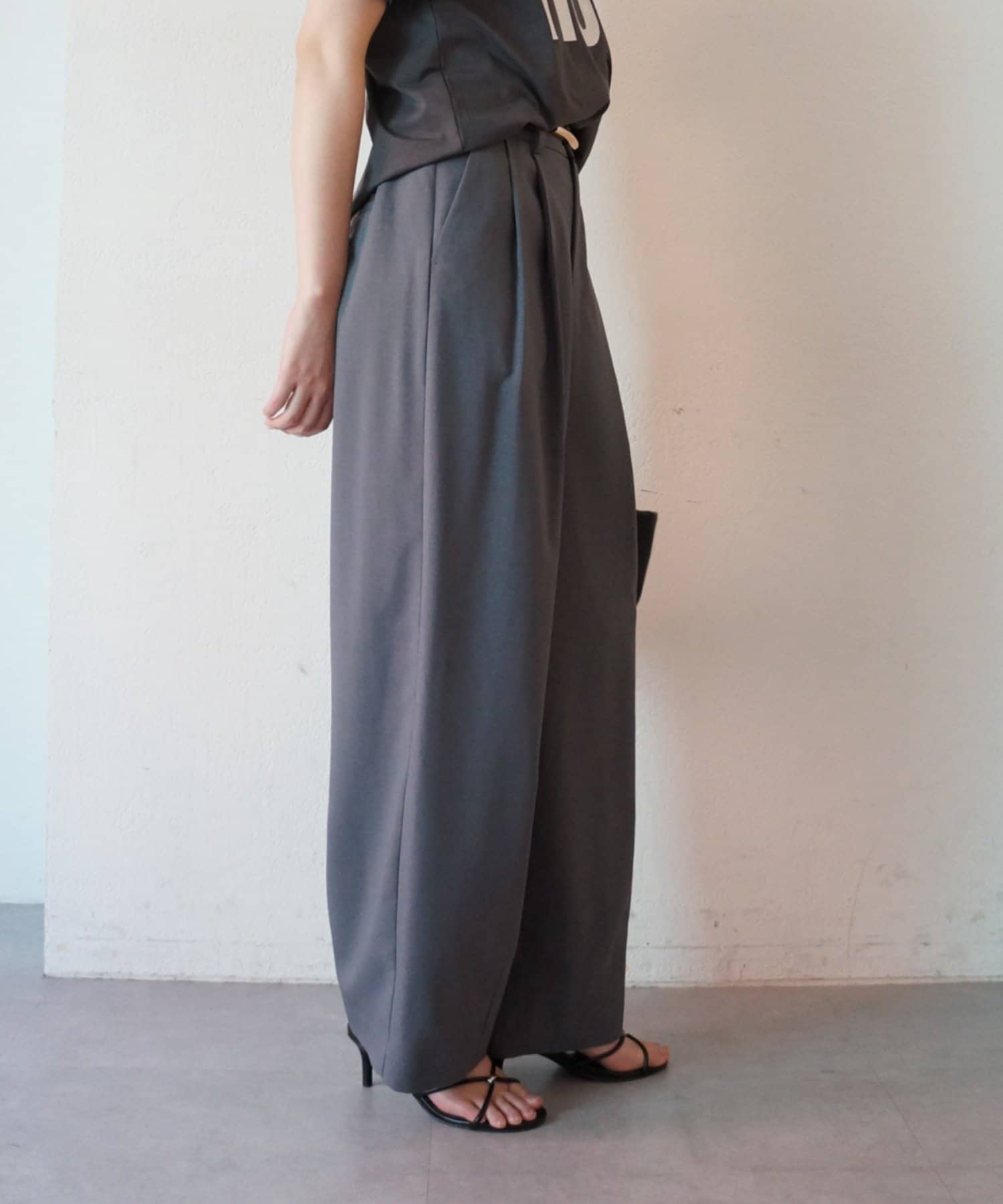 LOUNGEDRESS(ラウンジドレス) ライトバレルレッグパンツ