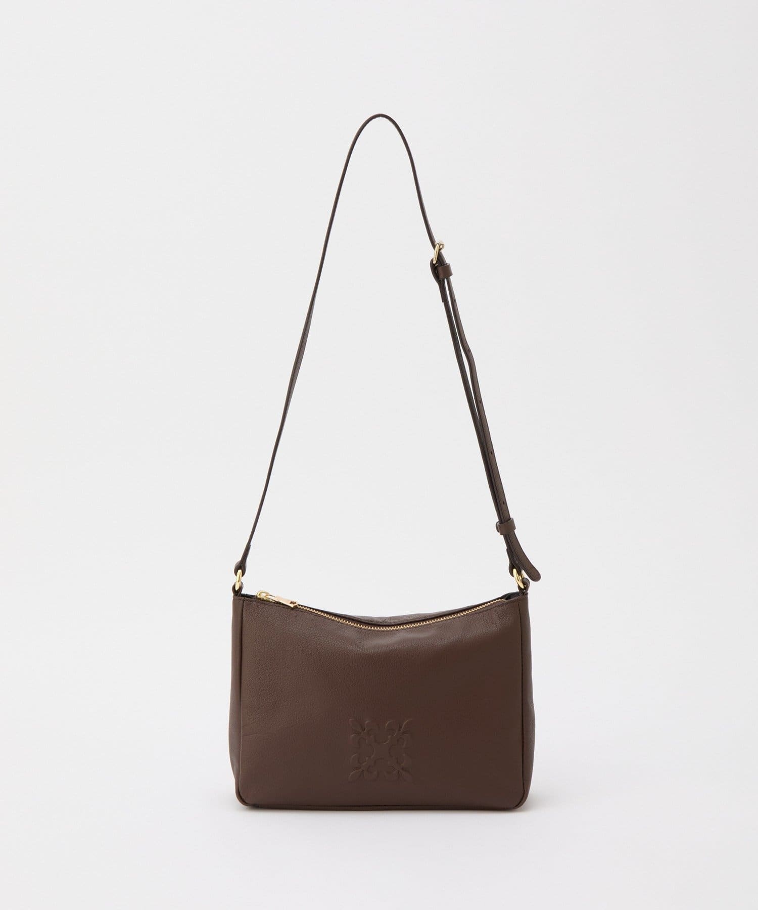 russet(ラシット) 《本革/270g》エンボスモノグラムショルダーバッグ