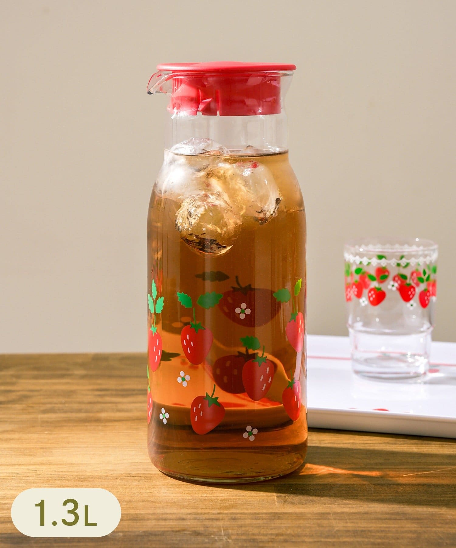 3COINS(スリーコインズ) ガラスウォーターボトル：1.3L