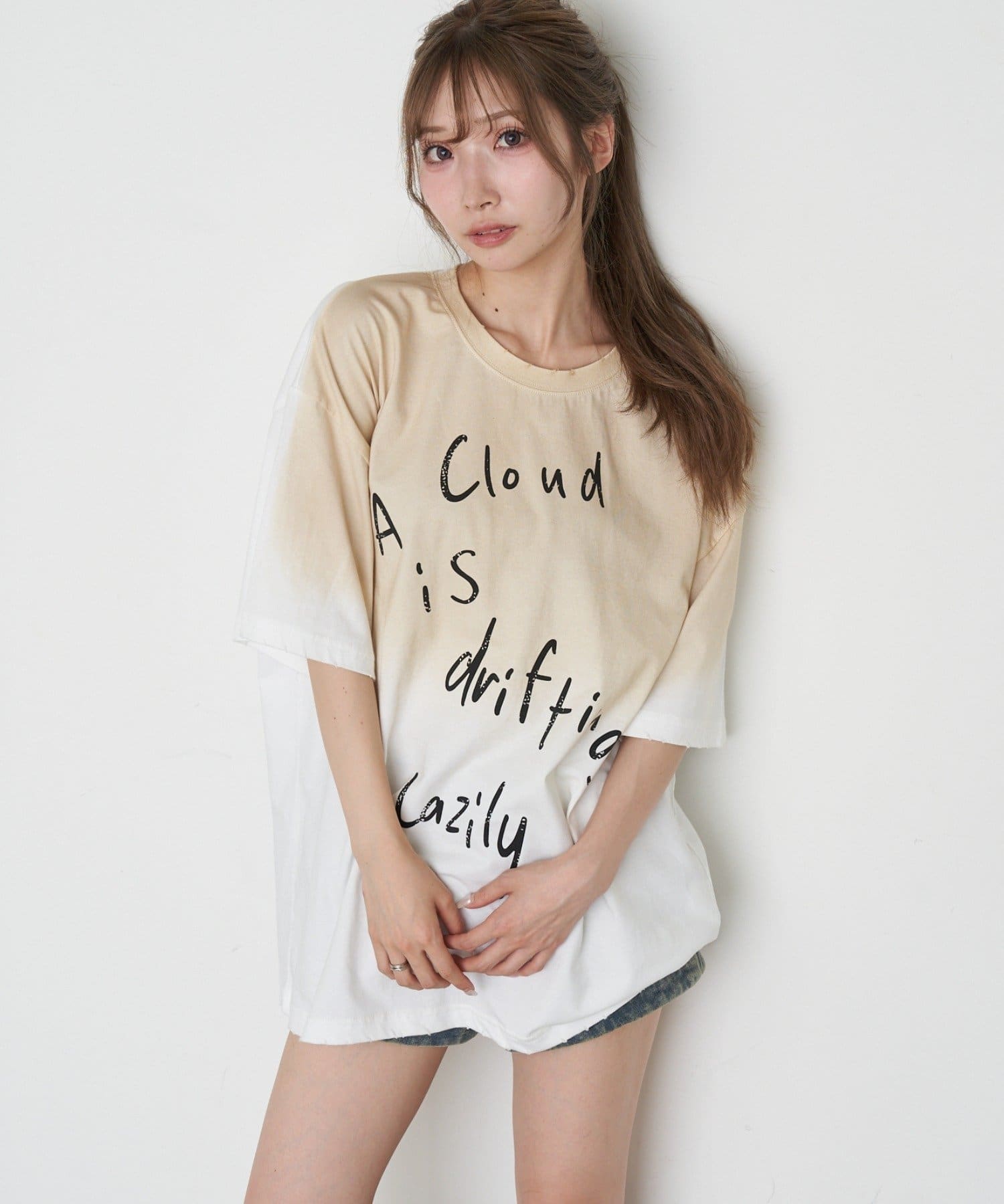 RAY CASSIN(レイカズン) ロゴルーズビッグTシャツ