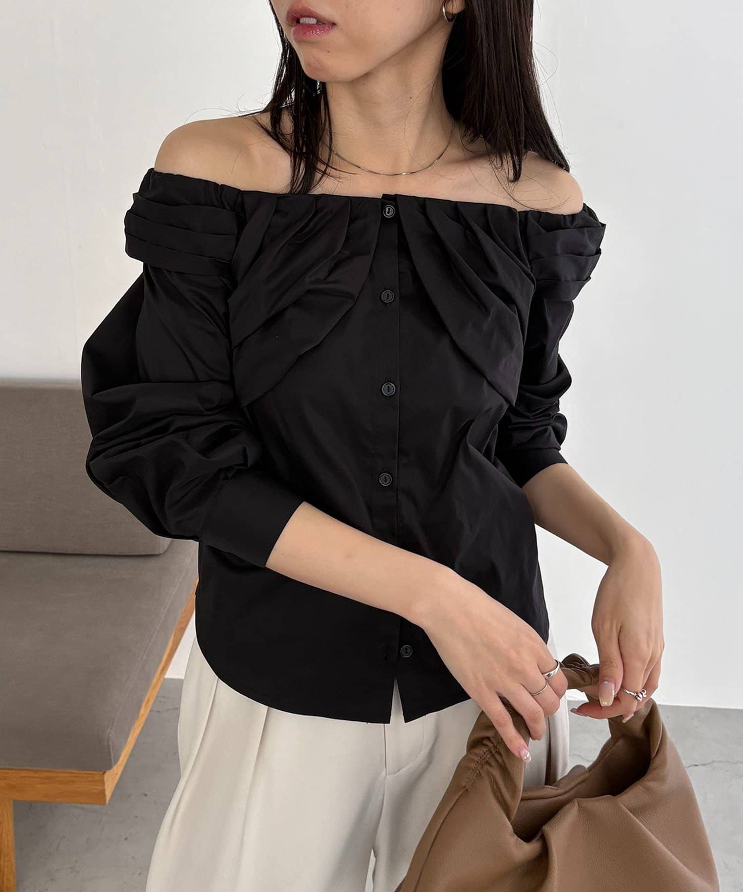 OUTLET(アウトレット) 【CAPRICIEUX LE'MAGE】オフショルパフブラウス