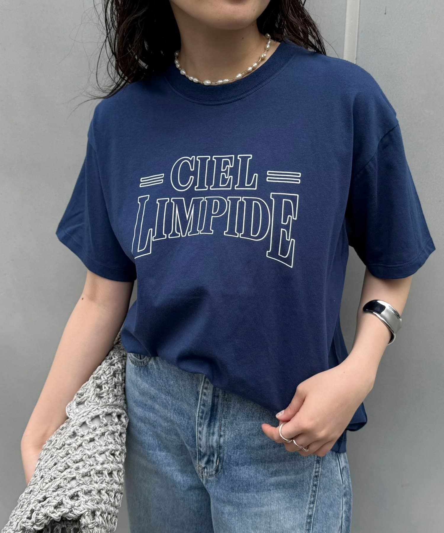 FREDY & GLOSTER(フレディ アンド グロスター) アウトラインロゴＴシャツ