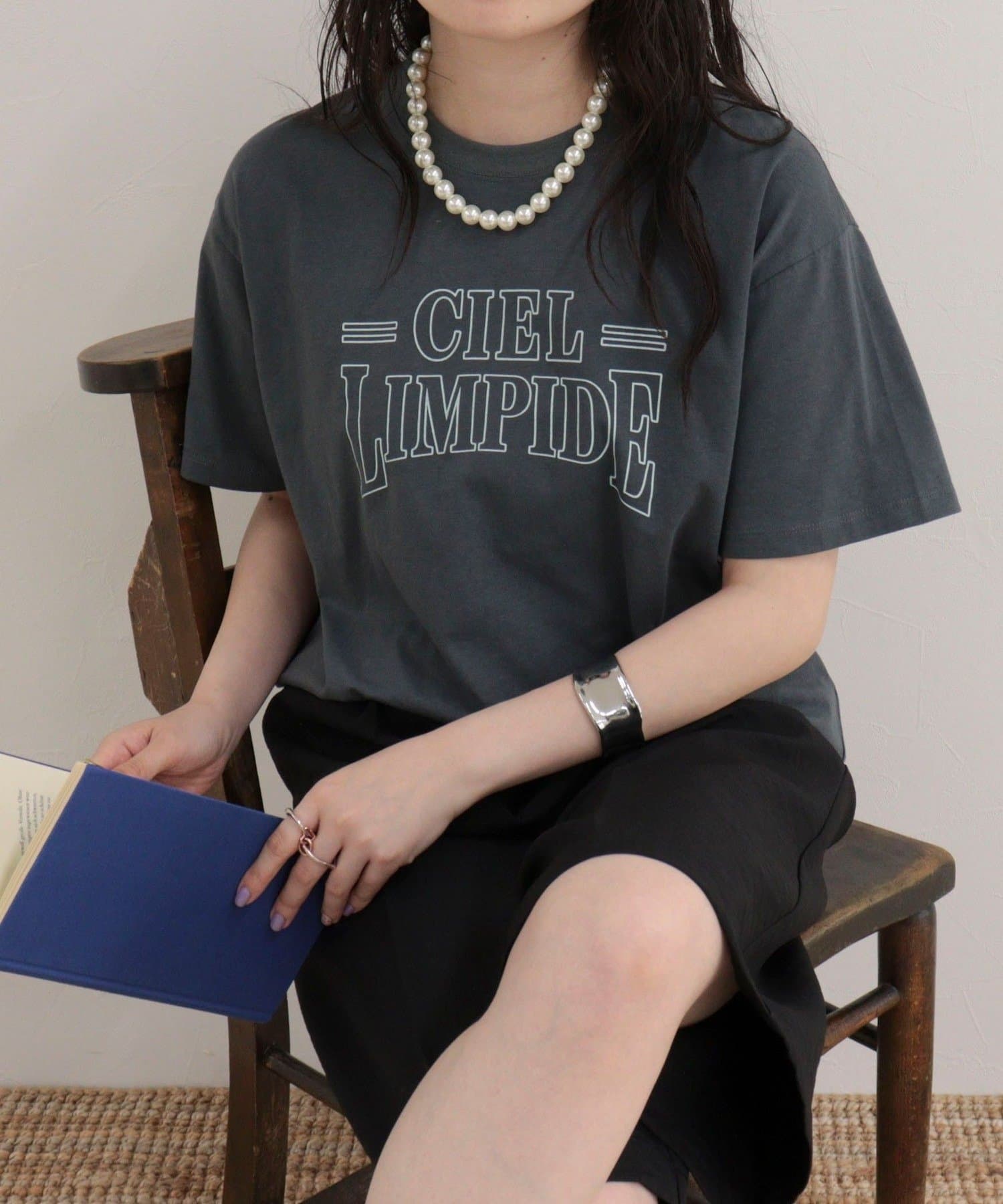 FREDY & GLOSTER(フレディ アンド グロスター) アウトラインロゴＴシャツ