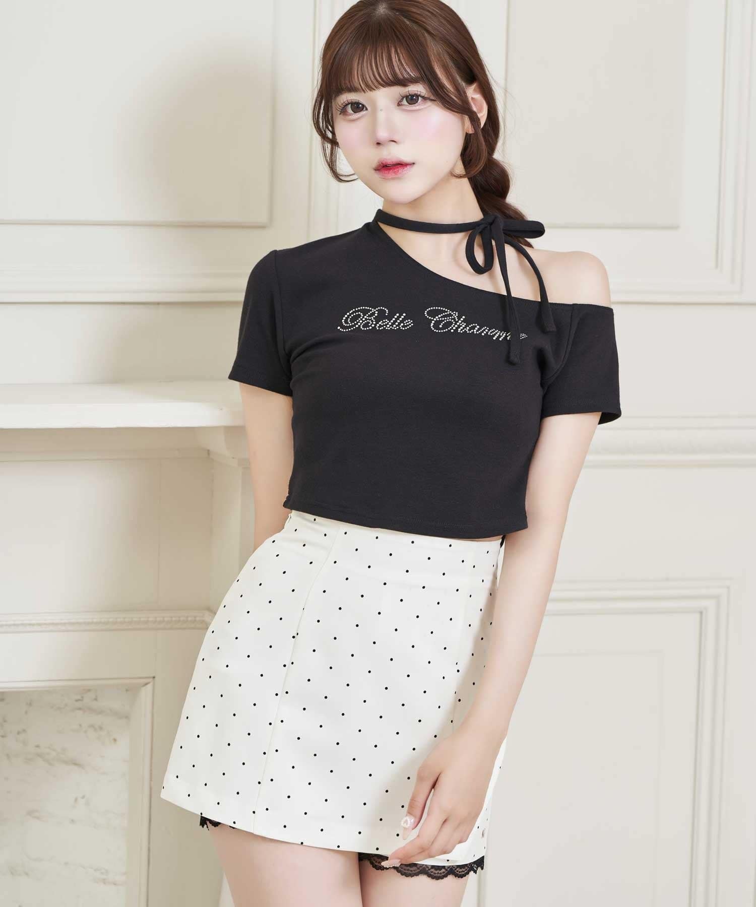Belle Charme(ベルシャルム) Jewel Logo Choker Tee