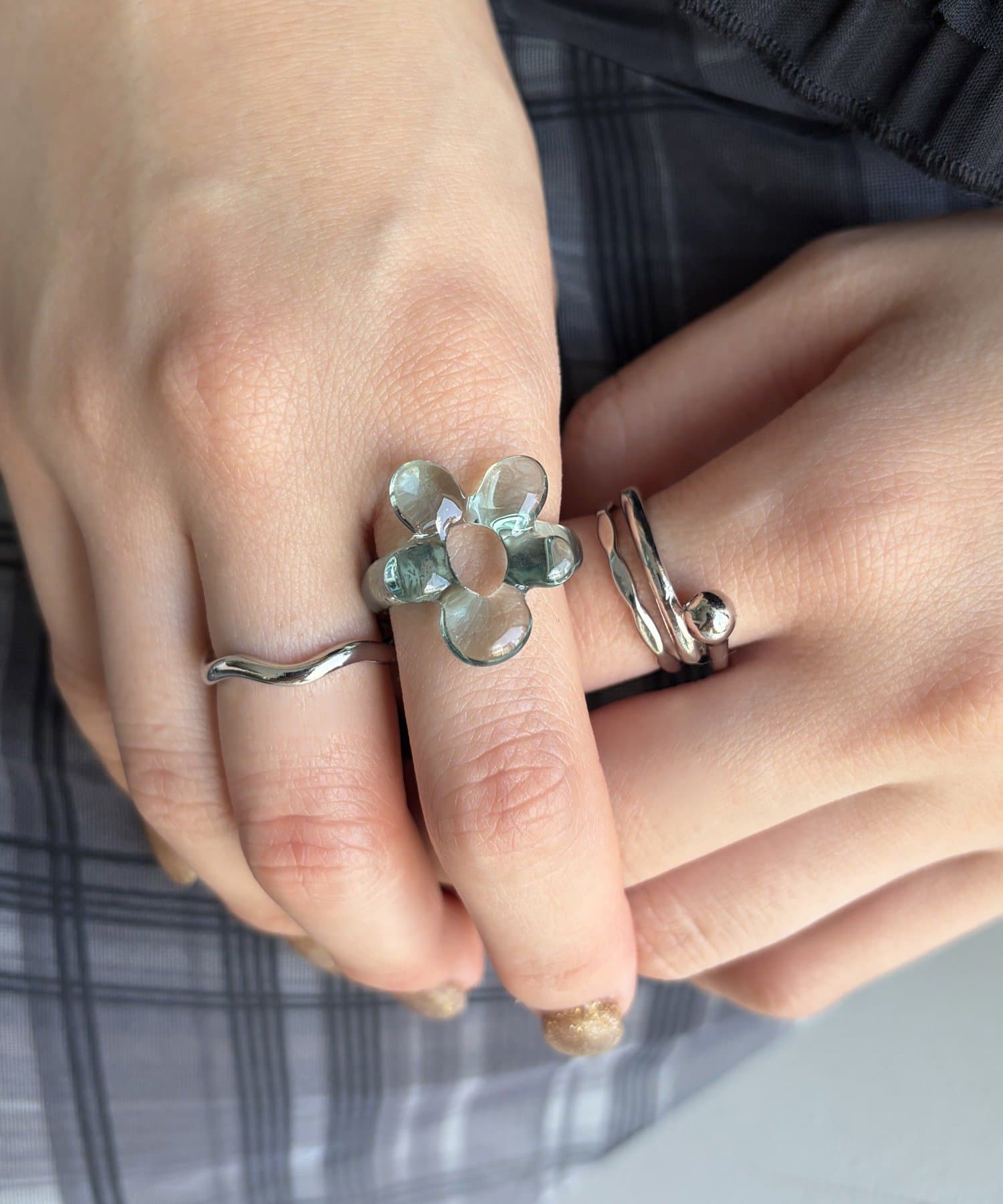 Lattice(ラティス) フラワーアクリルリングセット(4P)