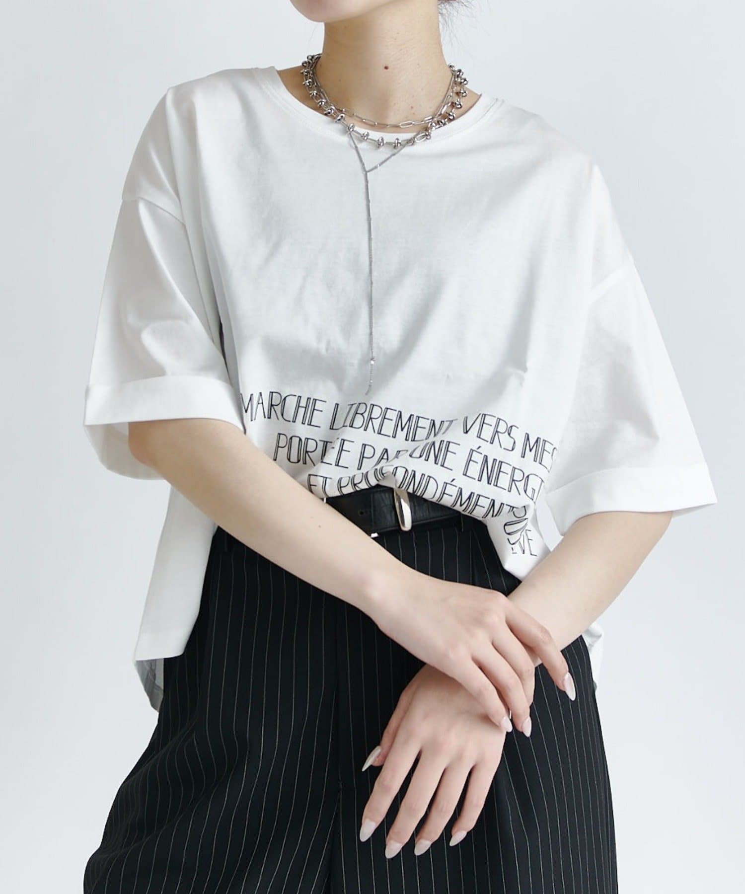 Lui's(ルイス) クロップドプリントTシャツ