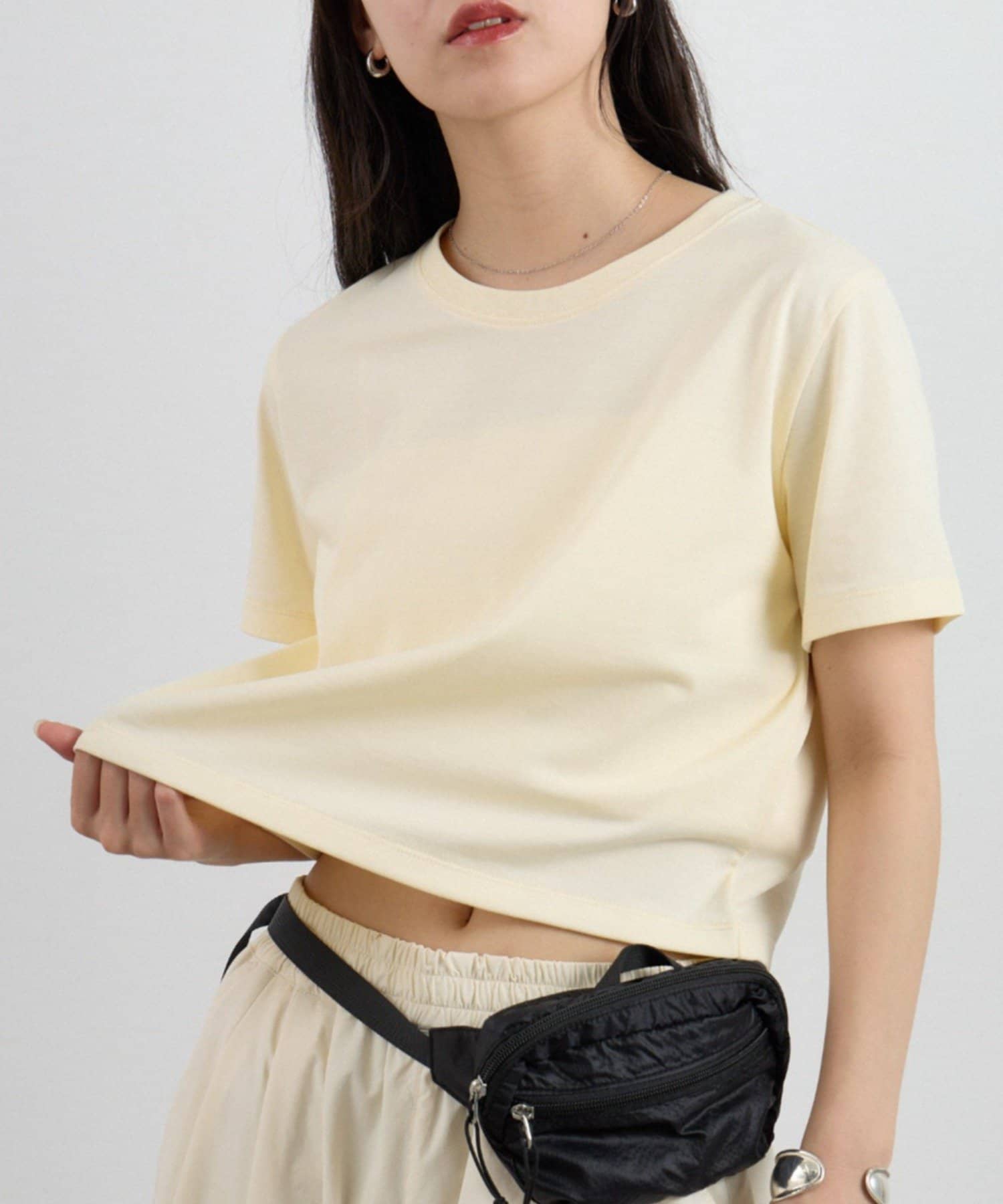 COLONY 2139(コロニー トゥーワンスリーナイン) 【PIKO企画/WEB限定/リバイバル】バックロゴ刺繍コンパクトTシャツ