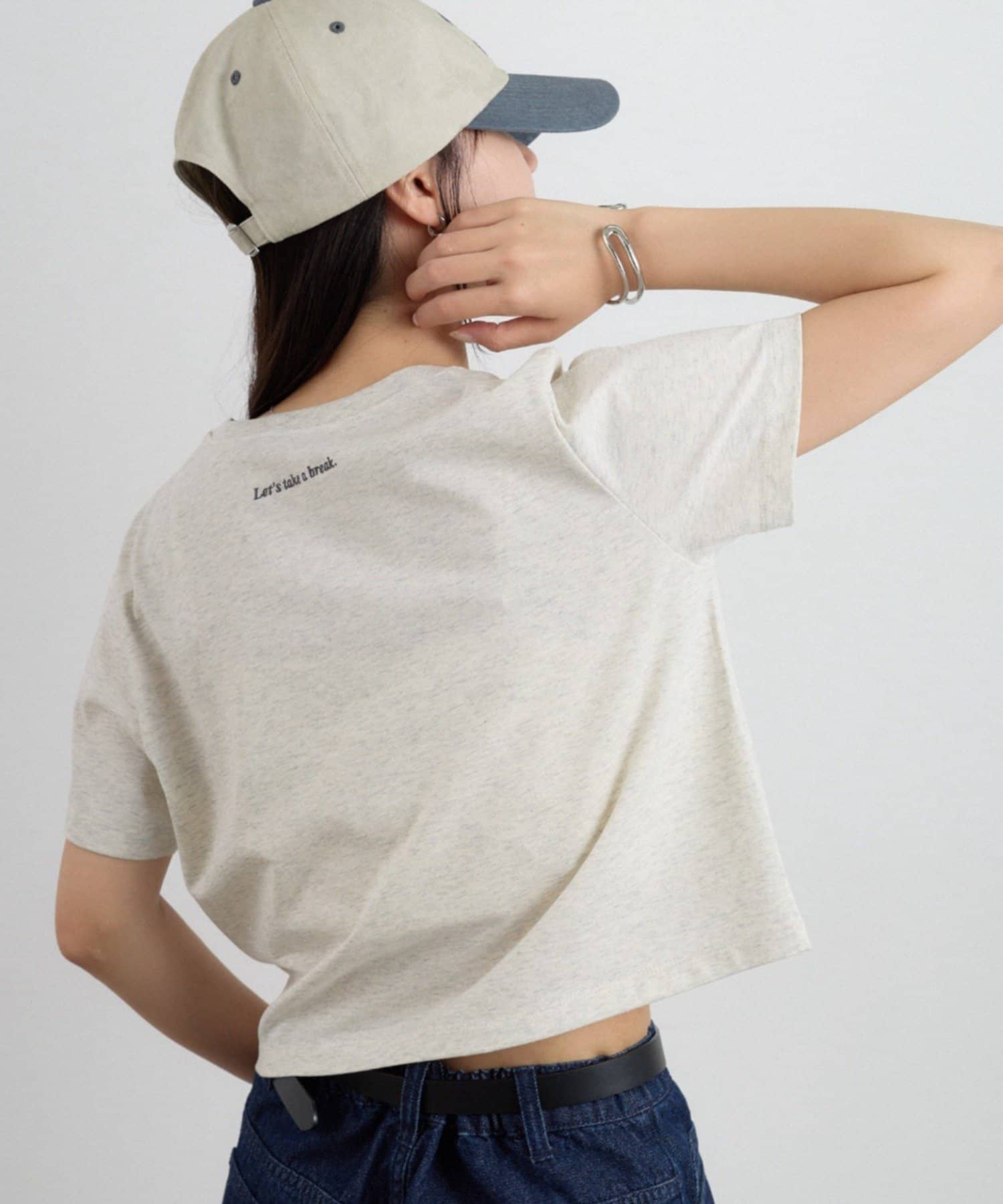 COLONY 2139(コロニー トゥーワンスリーナイン) 【PIKO企画/WEB限定/リバイバル】バックロゴ刺繍コンパクトTシャツ