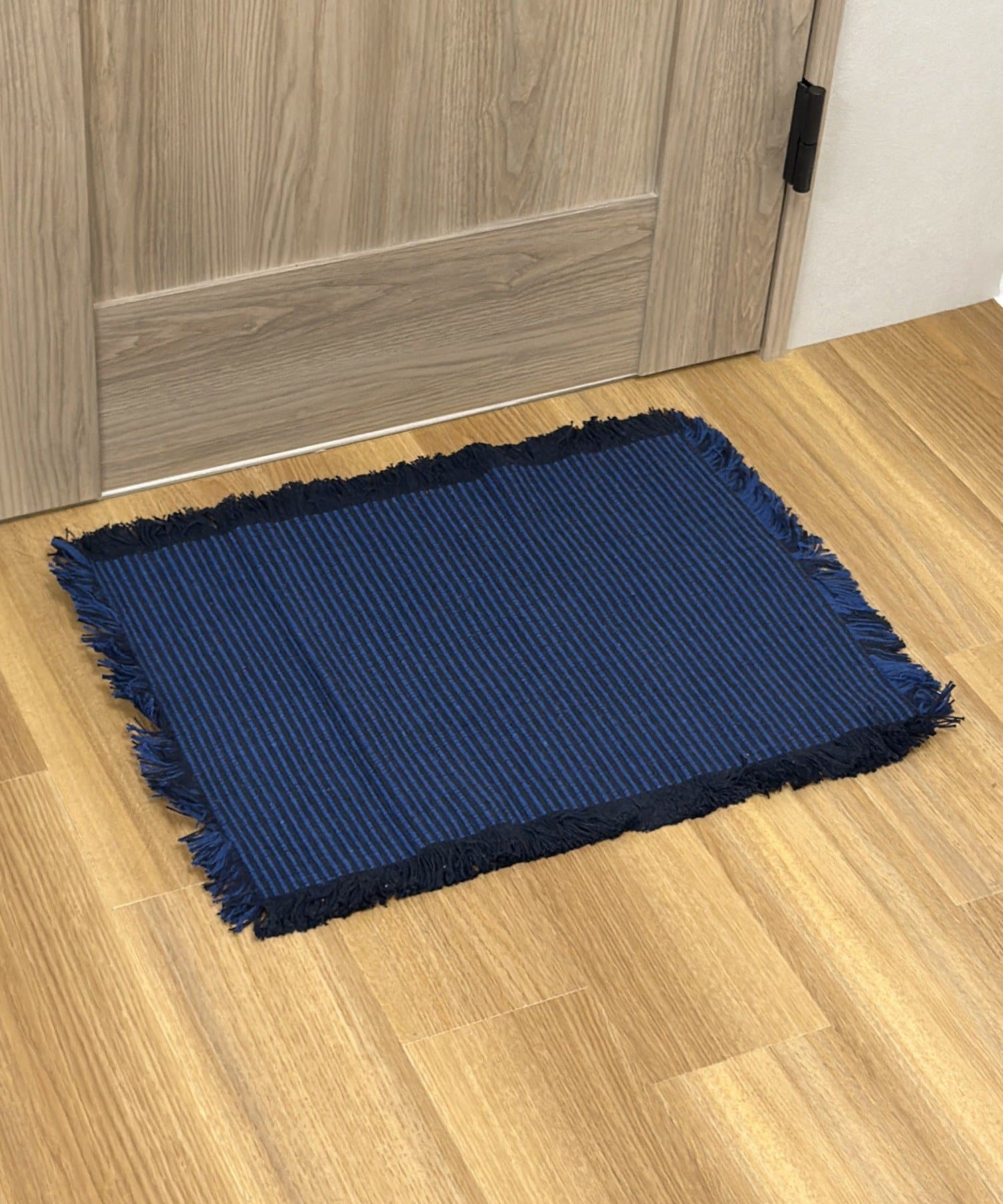 3COINS(スリーコインズ) インテリアマットストライプ：40×60cm