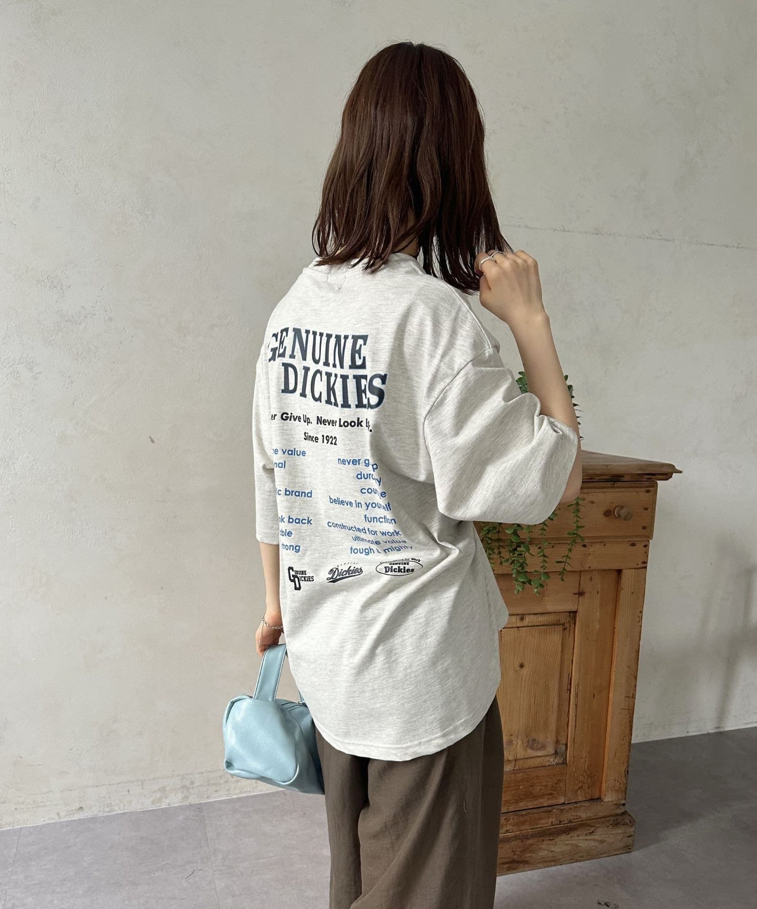 【ユニセックス】【Dickies】ツアーバックプリント