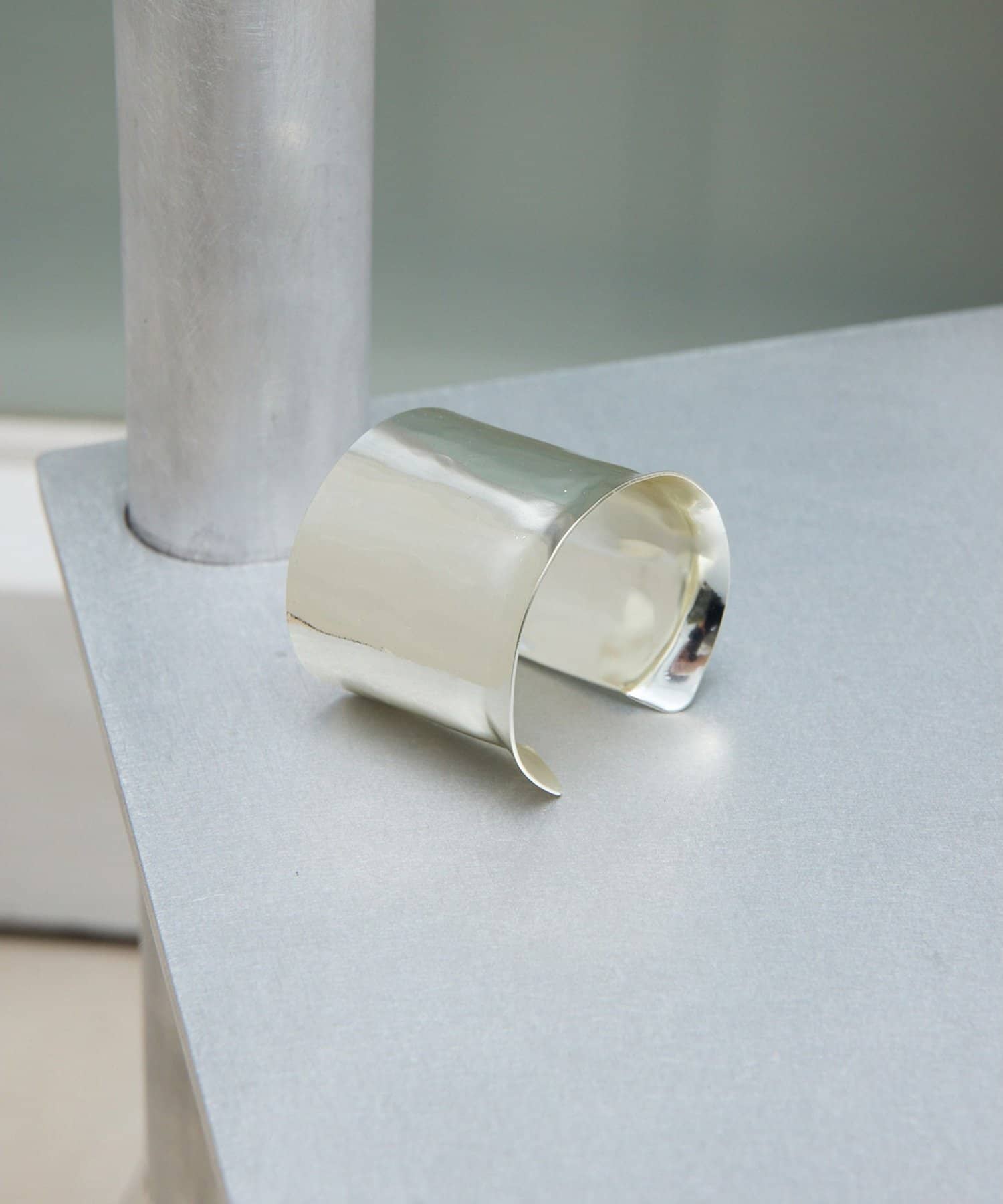 Whim Gazette(ウィム ガゼット) 【Hoaw.】ワイドカフバングル55mm
