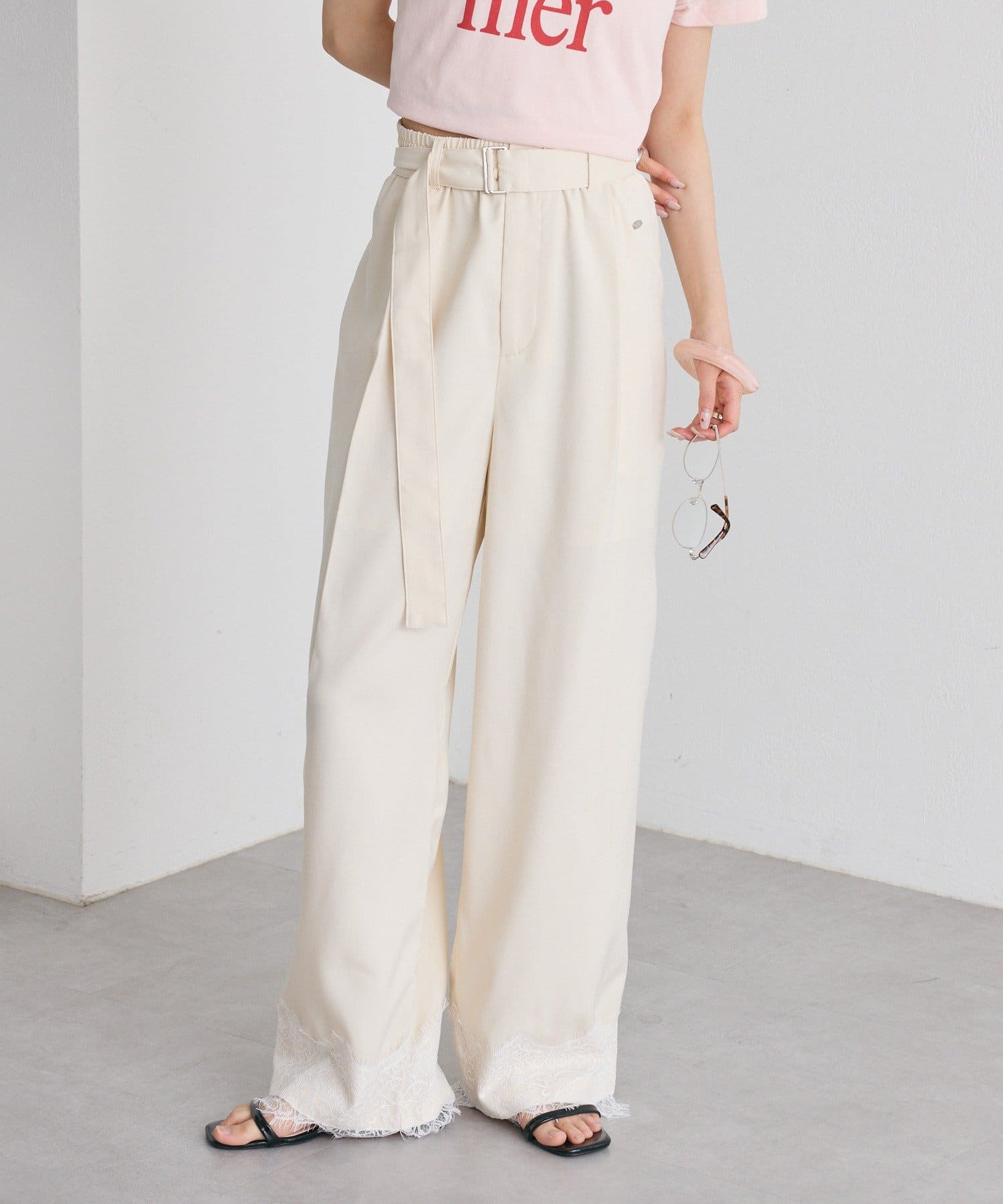 mystic(ミスティック) 【4日間限定15%OFF】ベルト付き裾レーススラックス