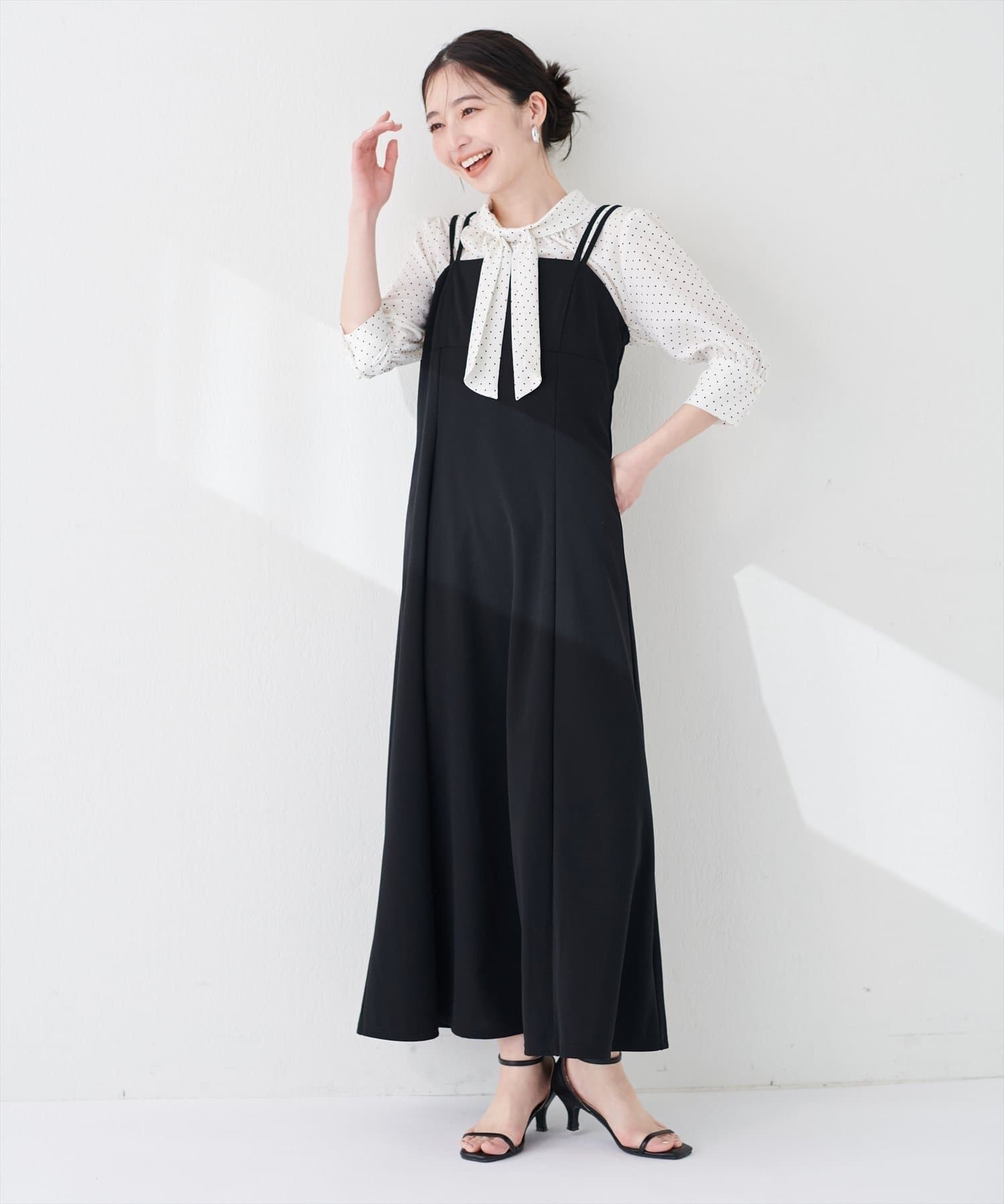 NICE CLAUP / OLIVE des OLIVE OUTLET(ナイスクラップ  / オリーブ デ オリーブ アウトレット) 【natural couture】袖口パールノット結び６分袖ブラウス