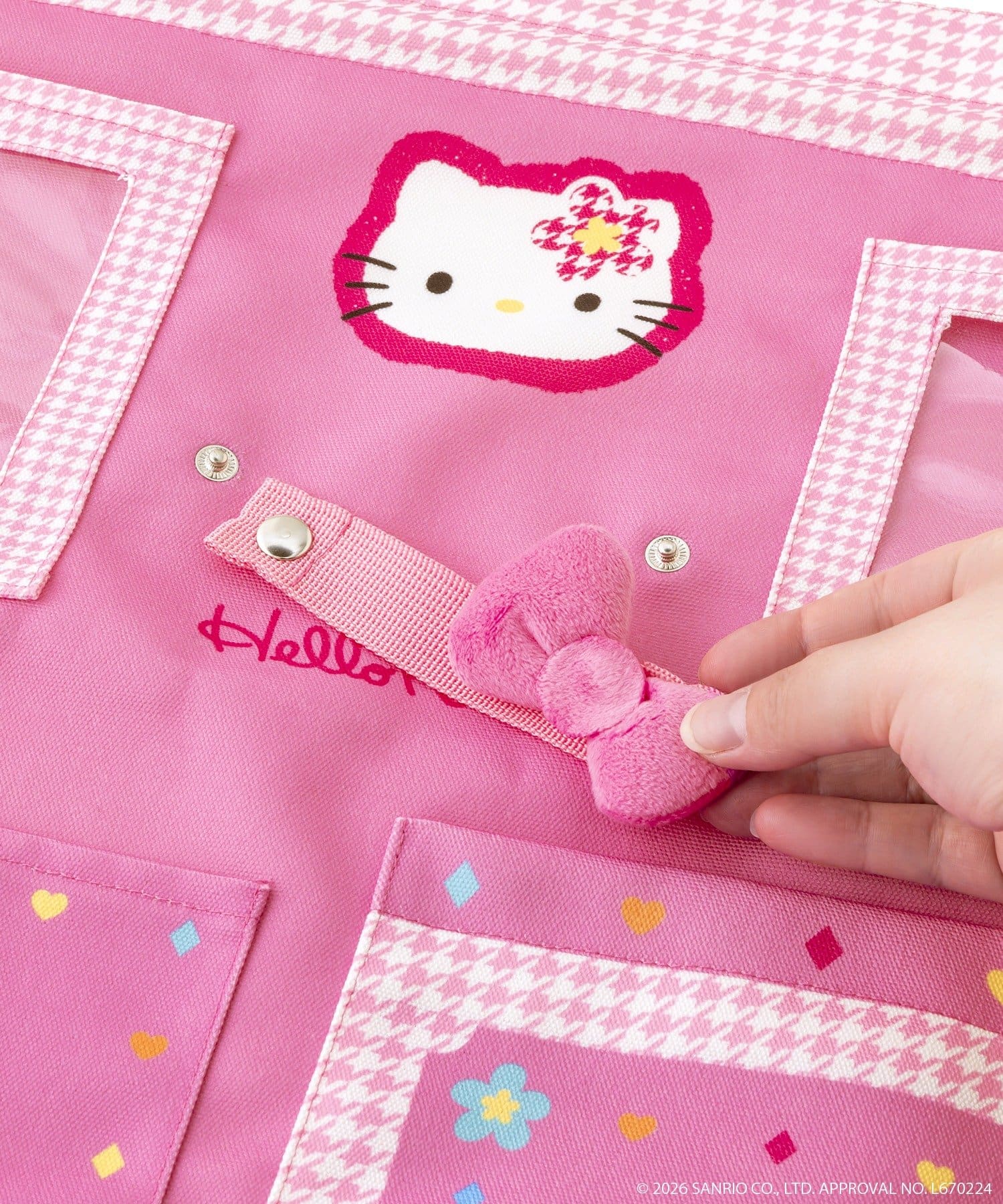 3COINS(スリーコインズ) ビッグウォールポケット：55×45cm／HELLO KITTY