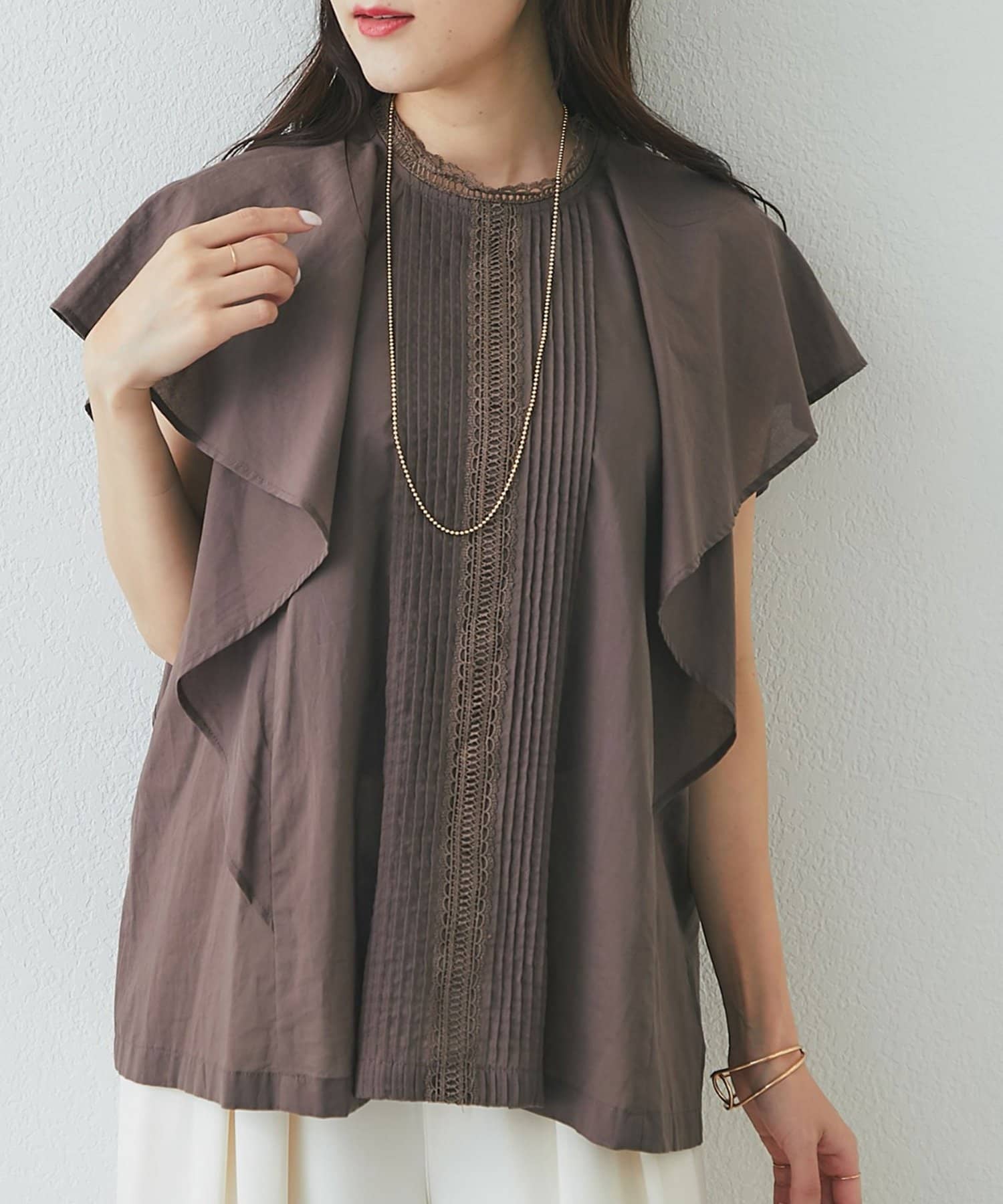 La boutique BonBon(ラブティックボンボン) 【WEB限定】ローンブラウス