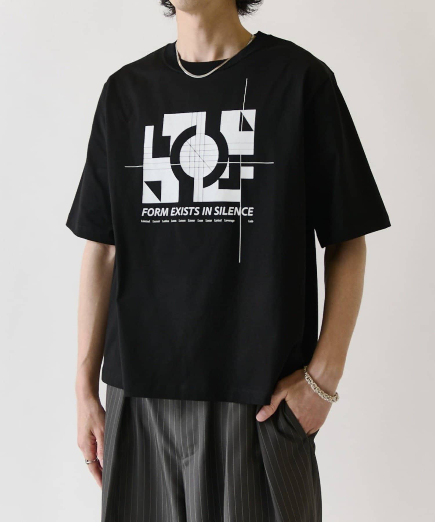 Lui's(ルイス) ULTIMAグラフィックTシャツ /モチーフ