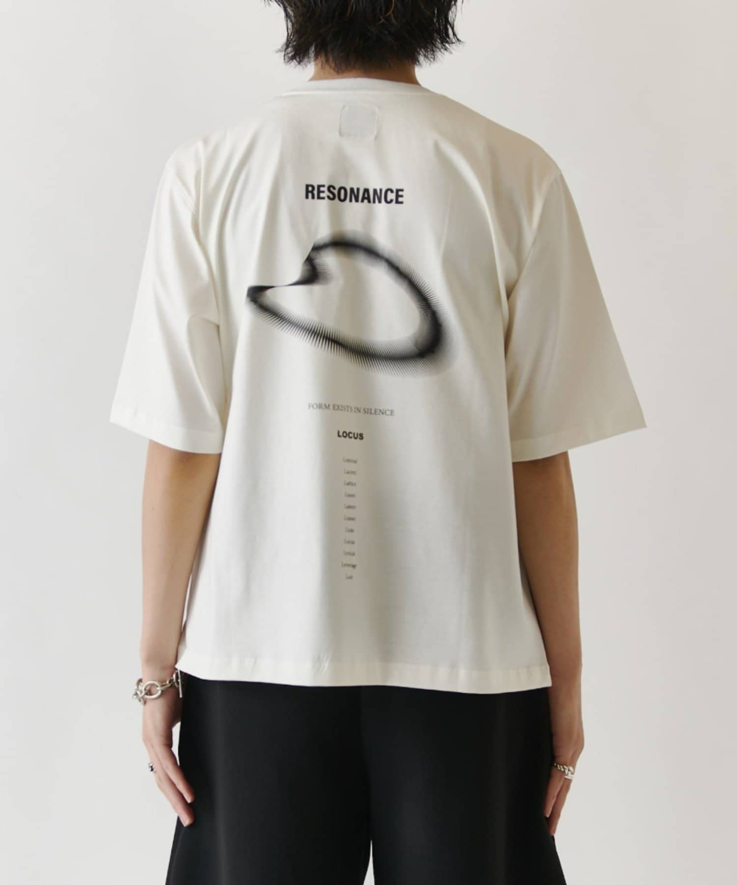 Lui's(ルイス) ULTIMAグラフィックTシャツ /センター