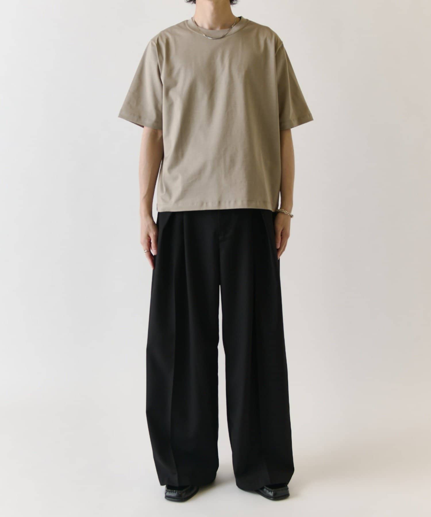 Lui's(ルイス) ULTIMAグラフィックTシャツ /センター