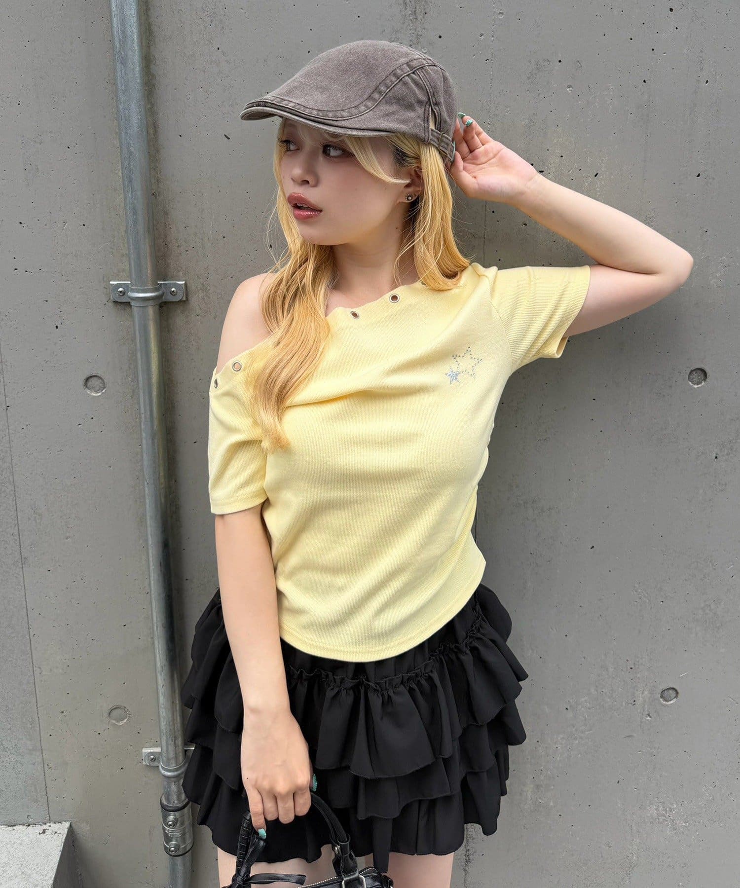 NICE CLAUP / OLIVE des OLIVE OUTLET(ナイスクラップ  / オリーブ デ オリーブ アウトレット) 【@_puni.moe企画】ハトメワンショルTEE